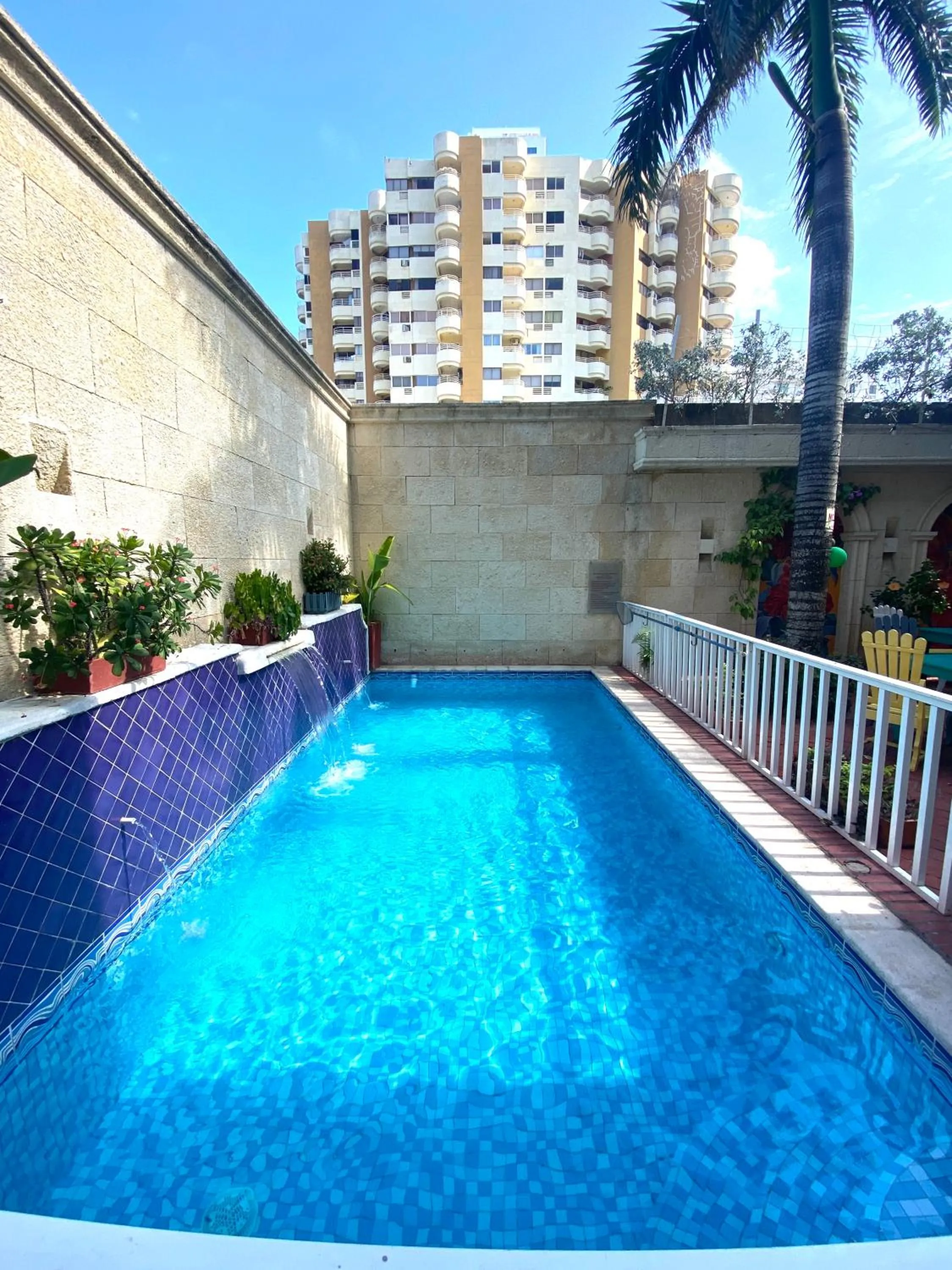 Swimming pool in Hotel Boutique Castillo Ines Maria