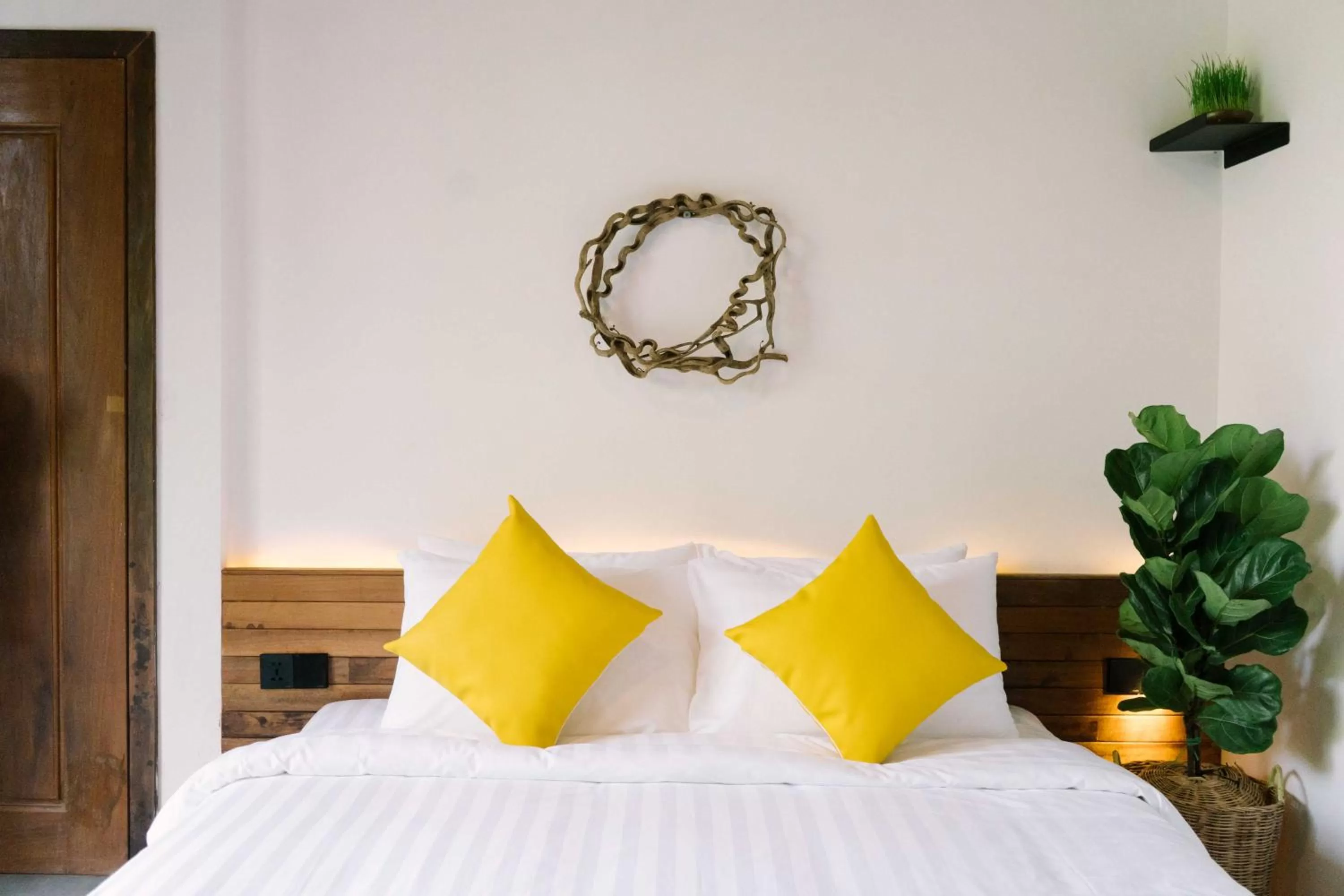 Bed in Larimar Hotel & Resort