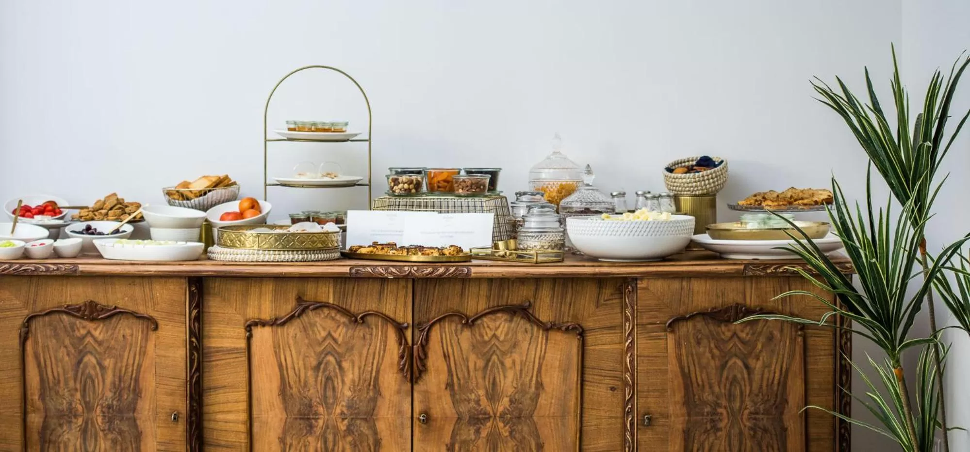 Food and drinks in Bahar Boutique Hotel