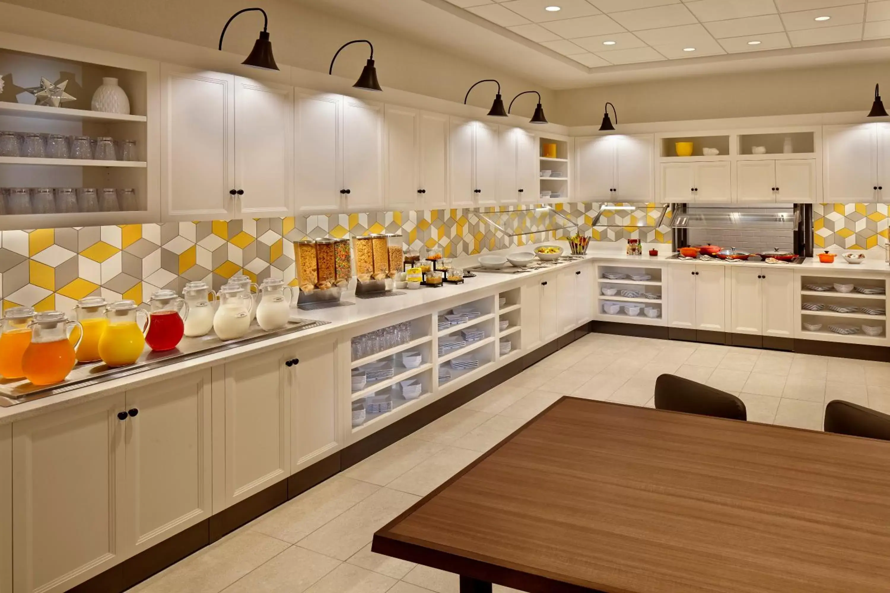 Restaurant/places to eat in Hyatt Place Warwick/Providence Airport Restaurant/places to eat in Hyatt Place Warwick/Providence Airport