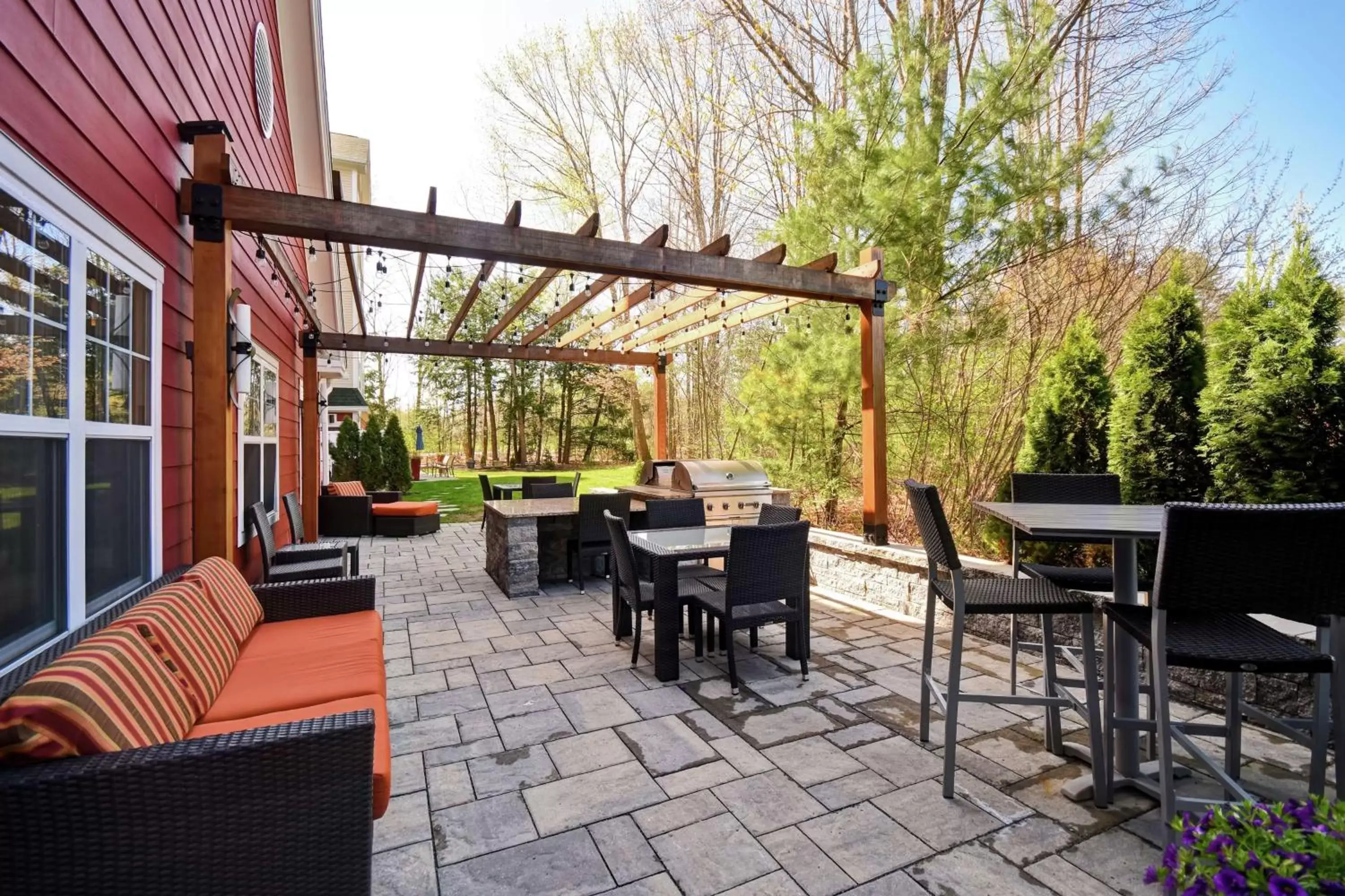 Patio, Restaurant/Places to Eat in Homewood Suites by Hilton Dover
