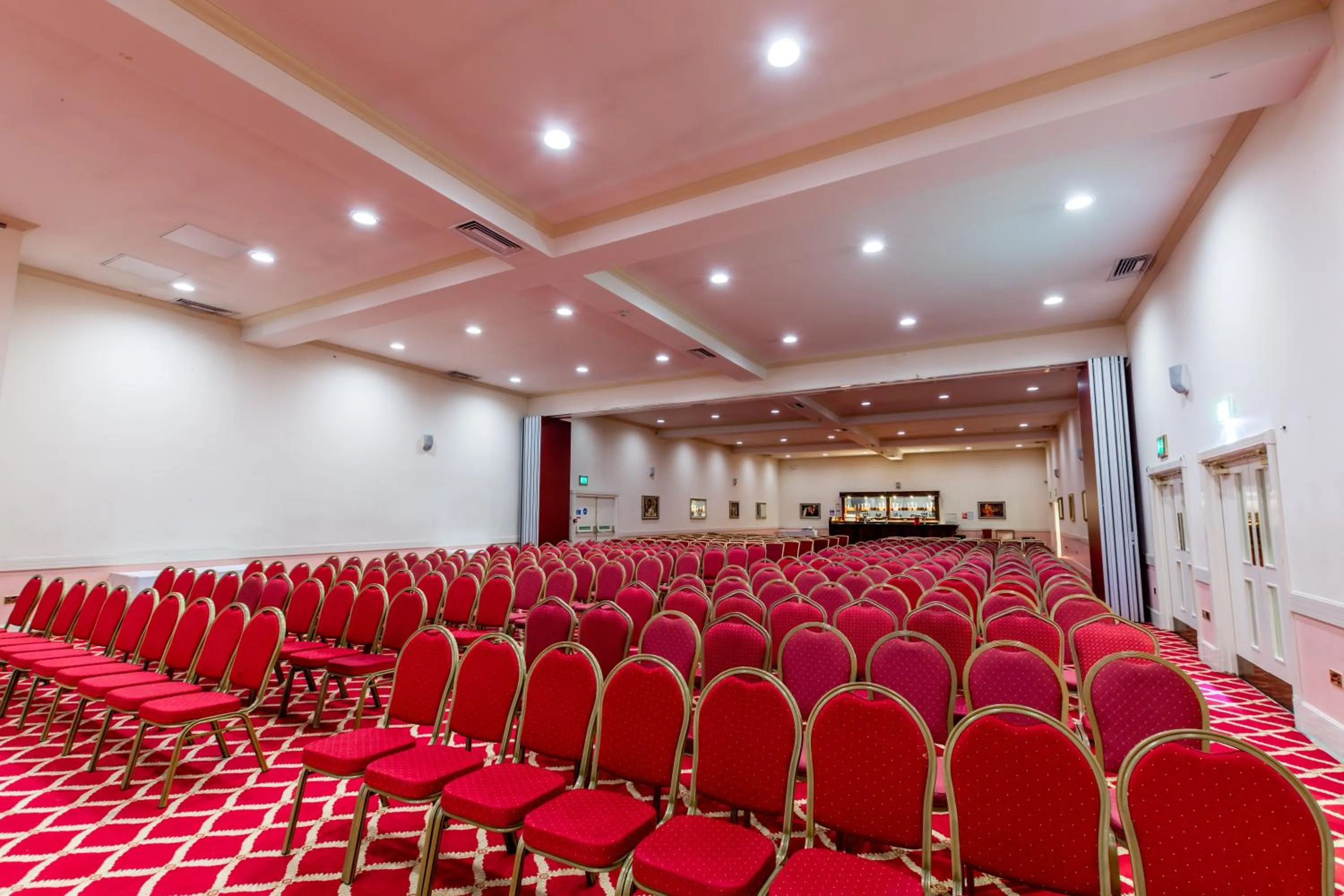 Business facilities in Adelphi Hotel