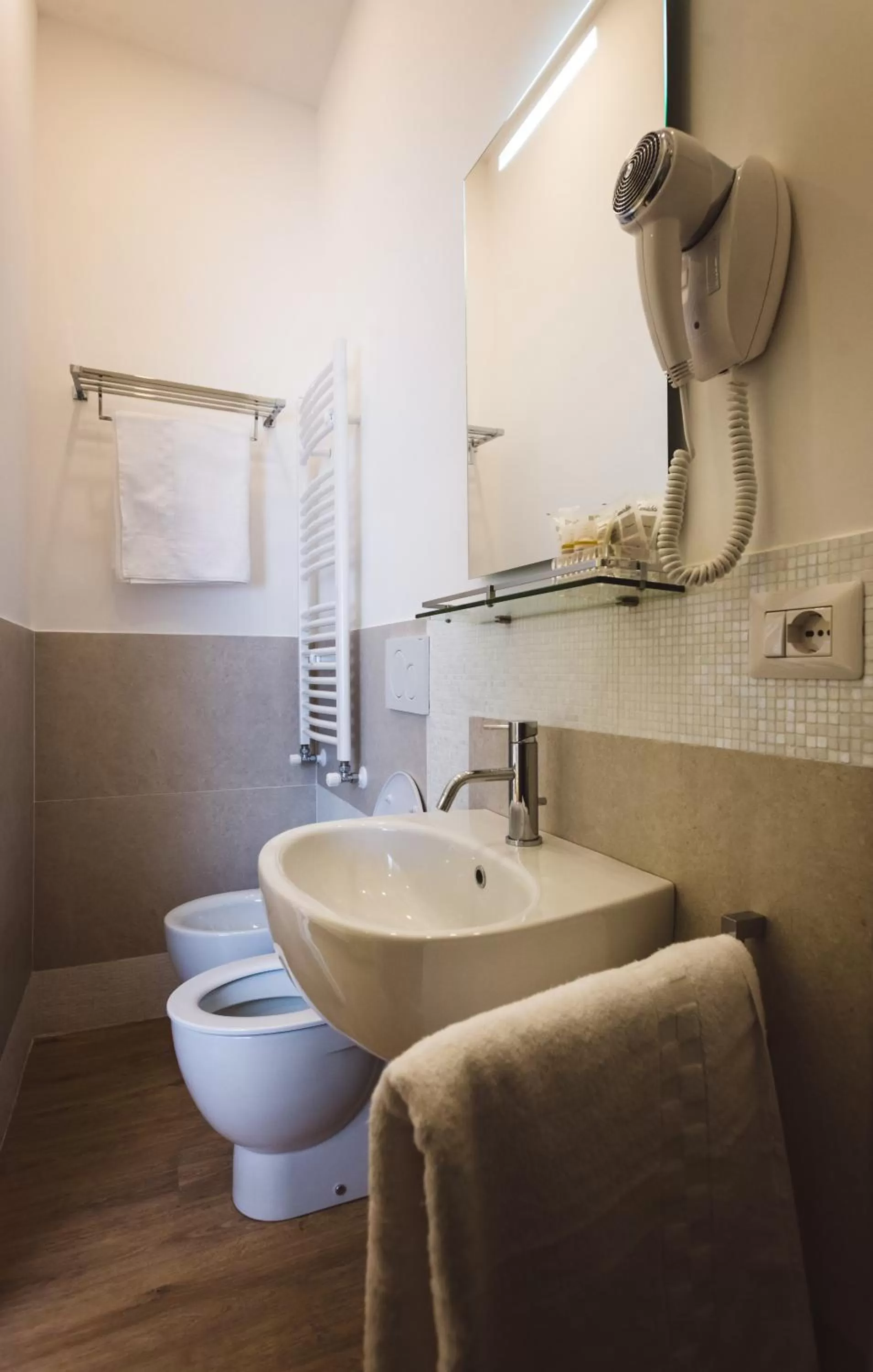 Angelina Rooms in Rome