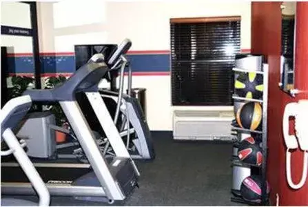 Fitness centre/facilities, Fitness Center/Facilities in Baymont by Wyndham Oklahoma City/Quail Springs