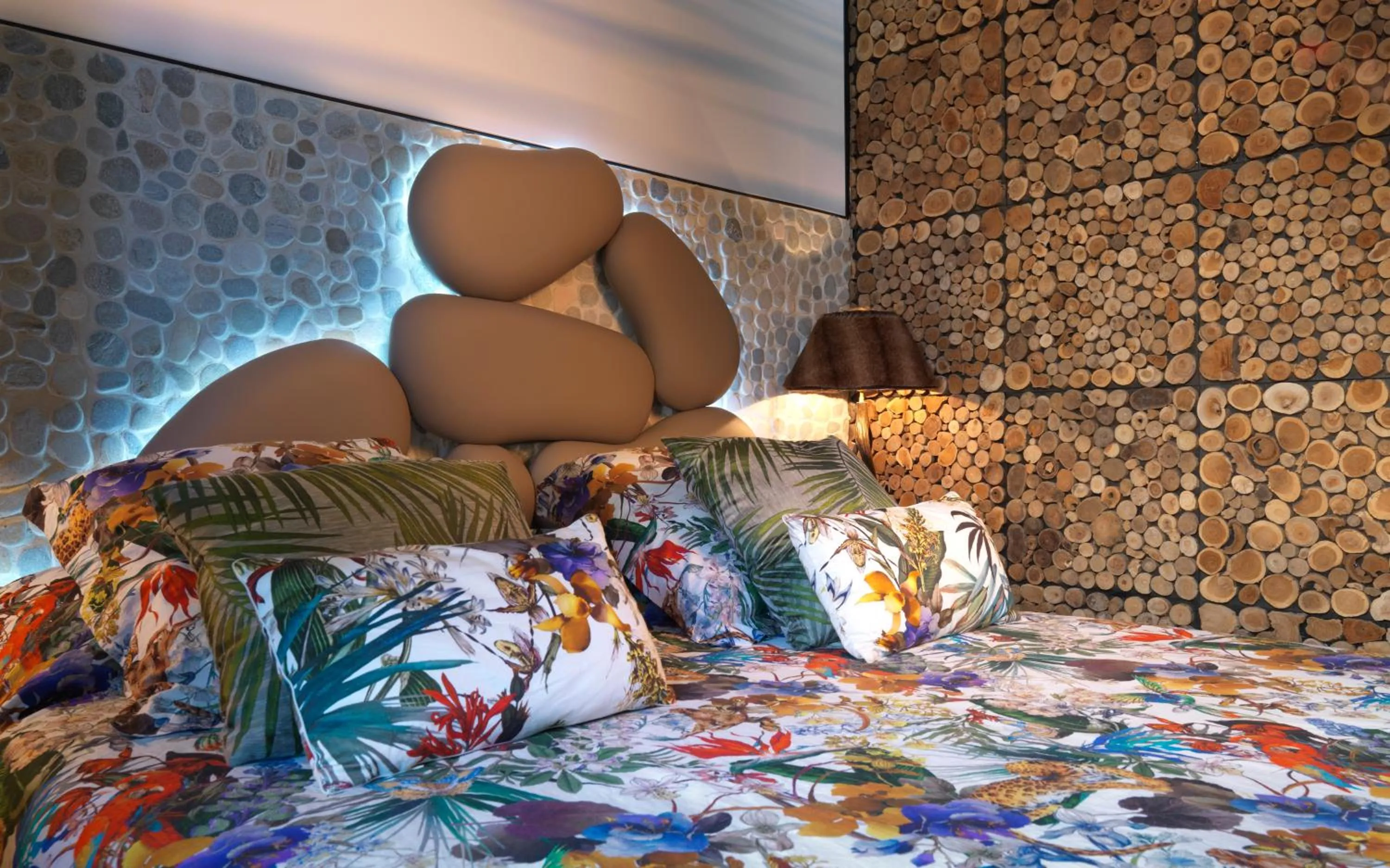 Bedroom, Bed in Spagna Royal Suite