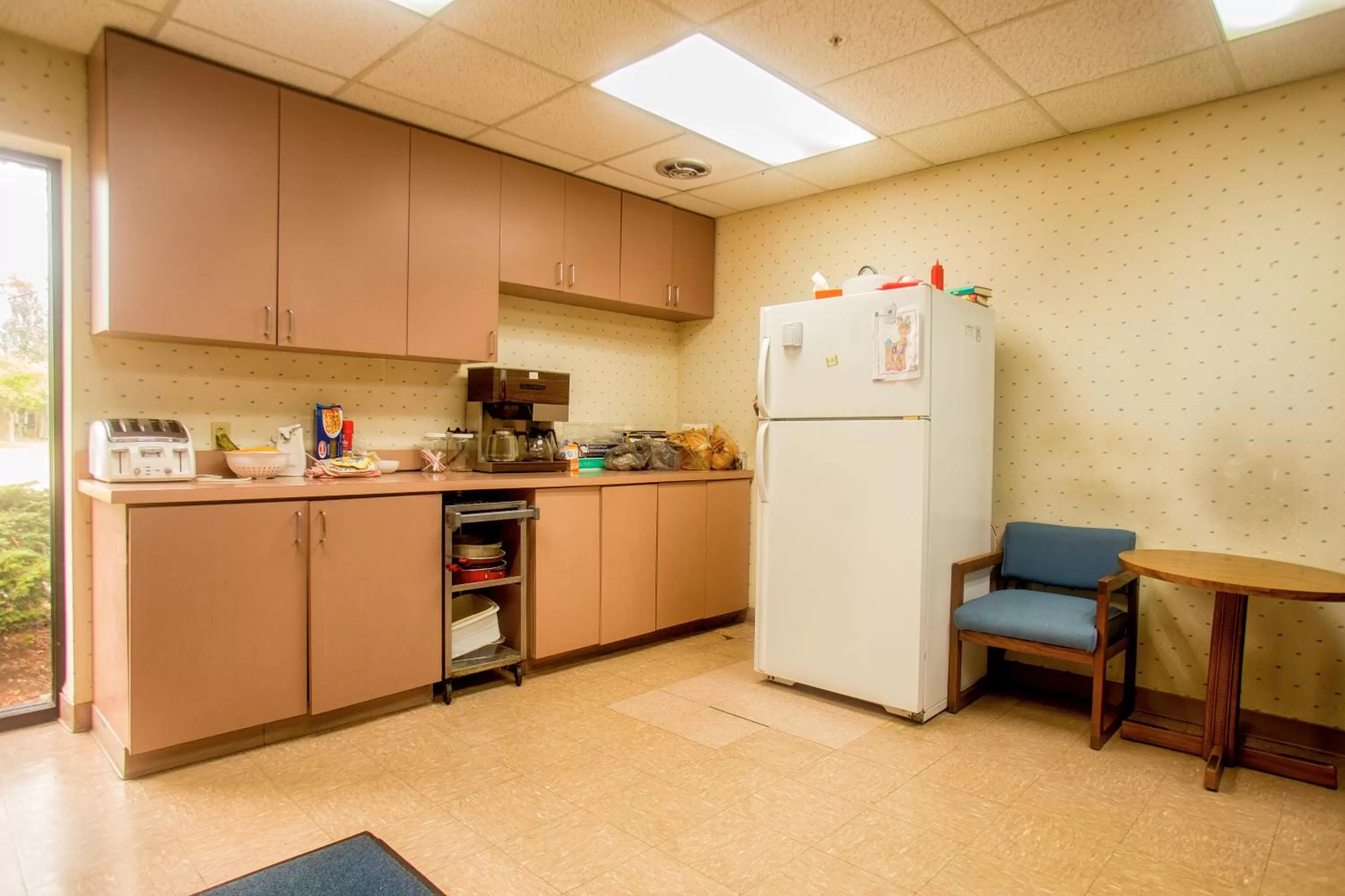 Kitchen or kitchenette in Lafayette Inn