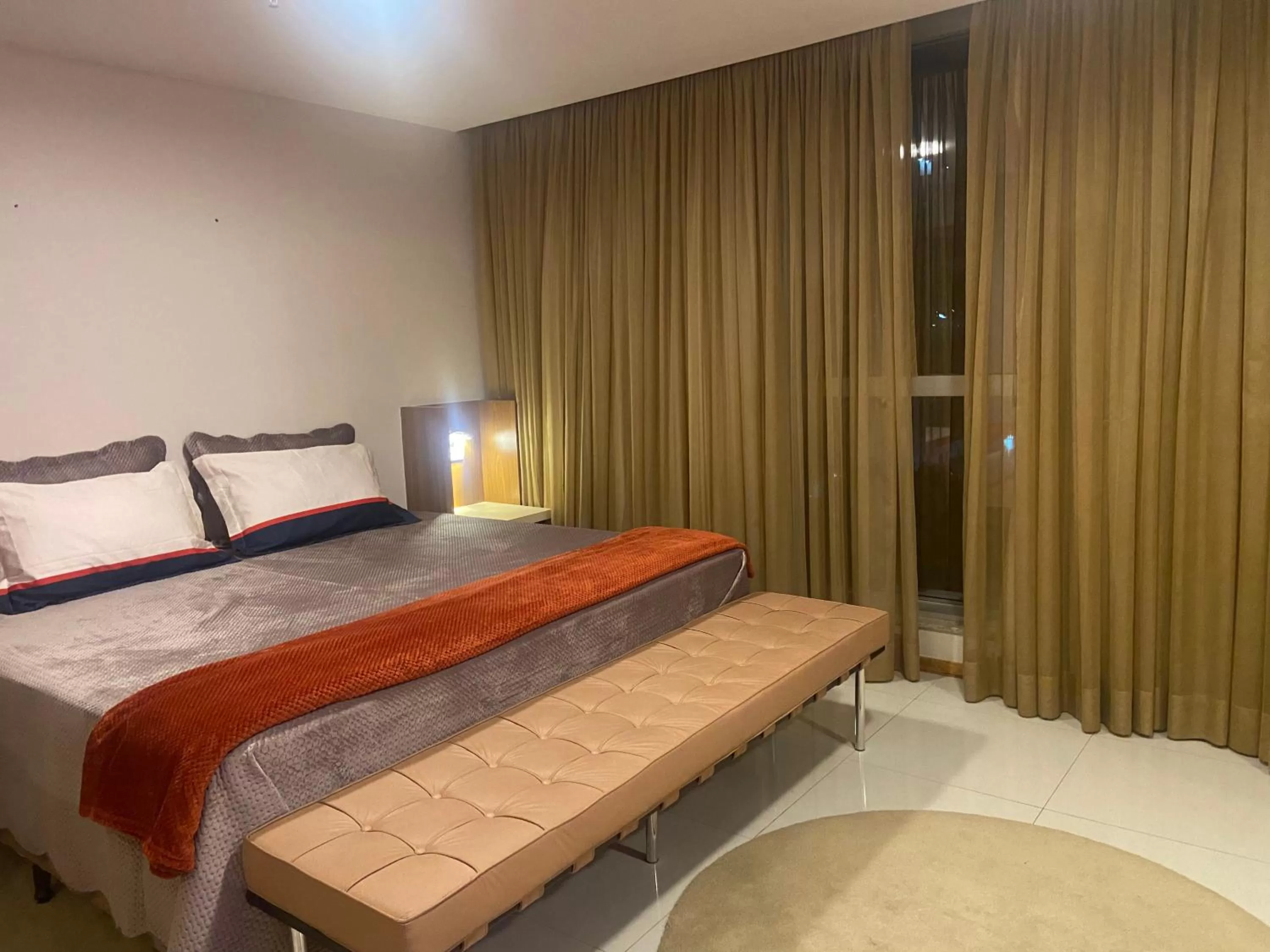 Bed in Flat em Ed Jade hotel