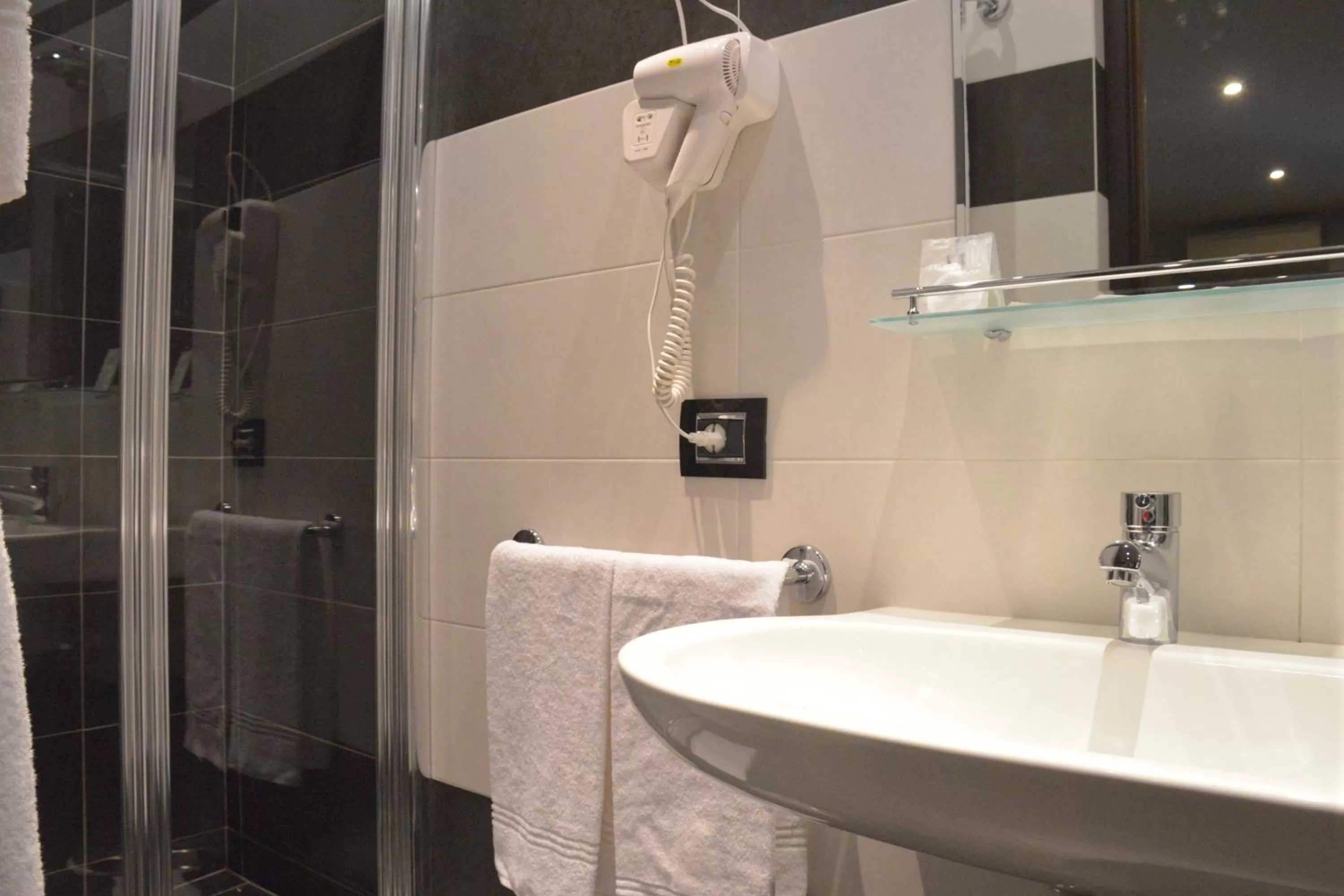 Bathroom in B&B La Casa Di Patty