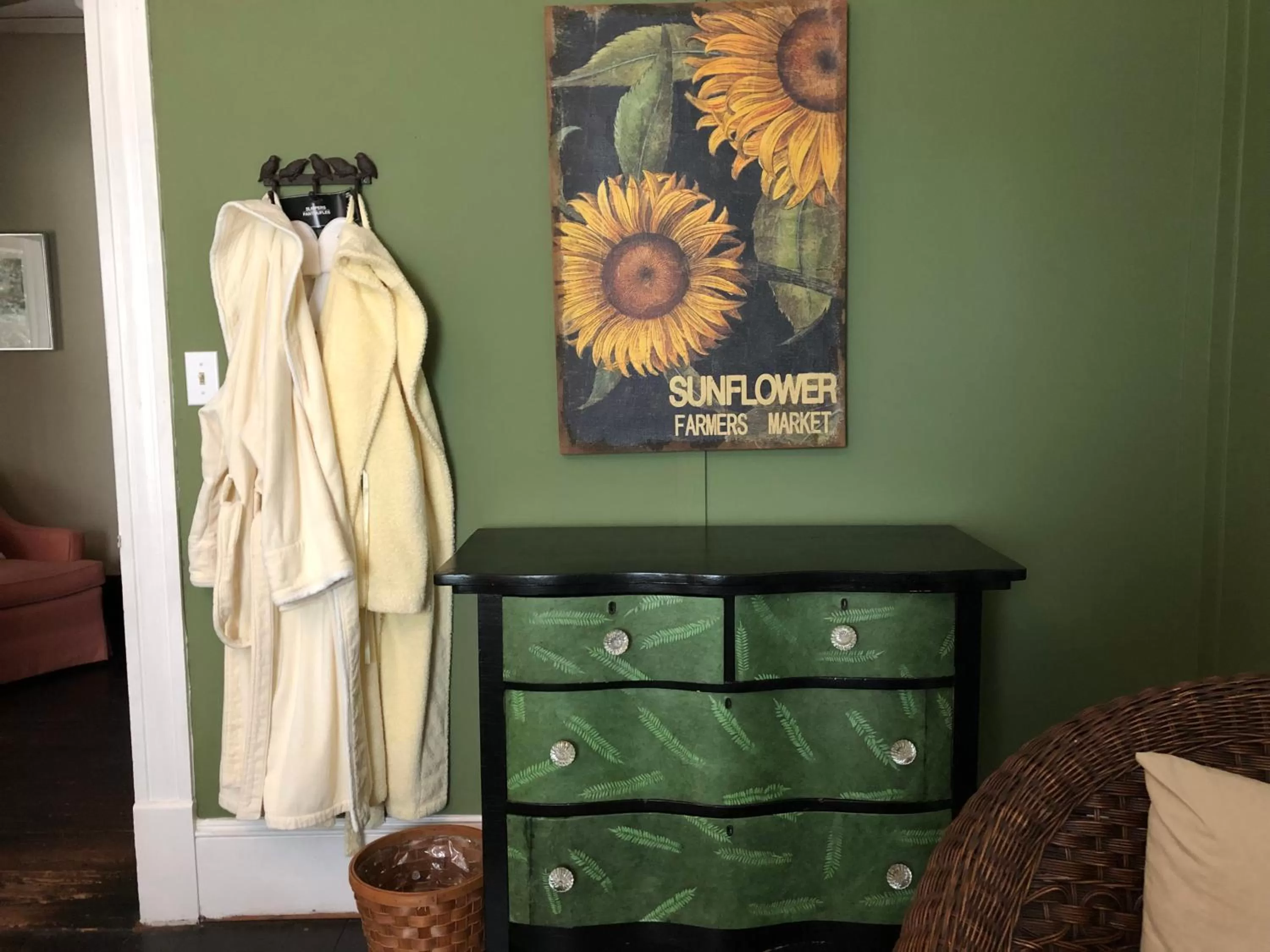 Decorative detail in Magnolia House & Gardens B&B