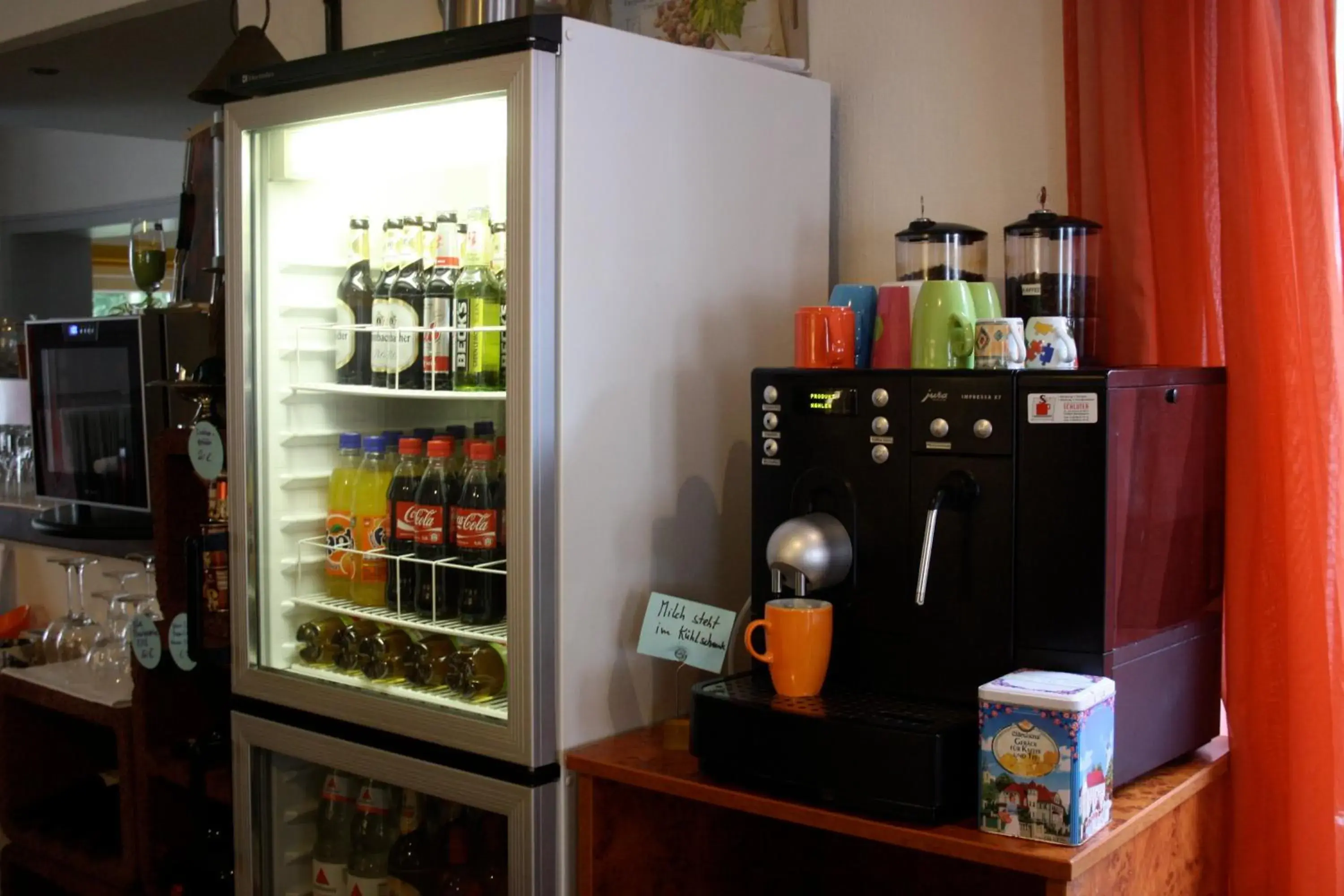 Coffee/tea facilities in Hotel Garni Elegant