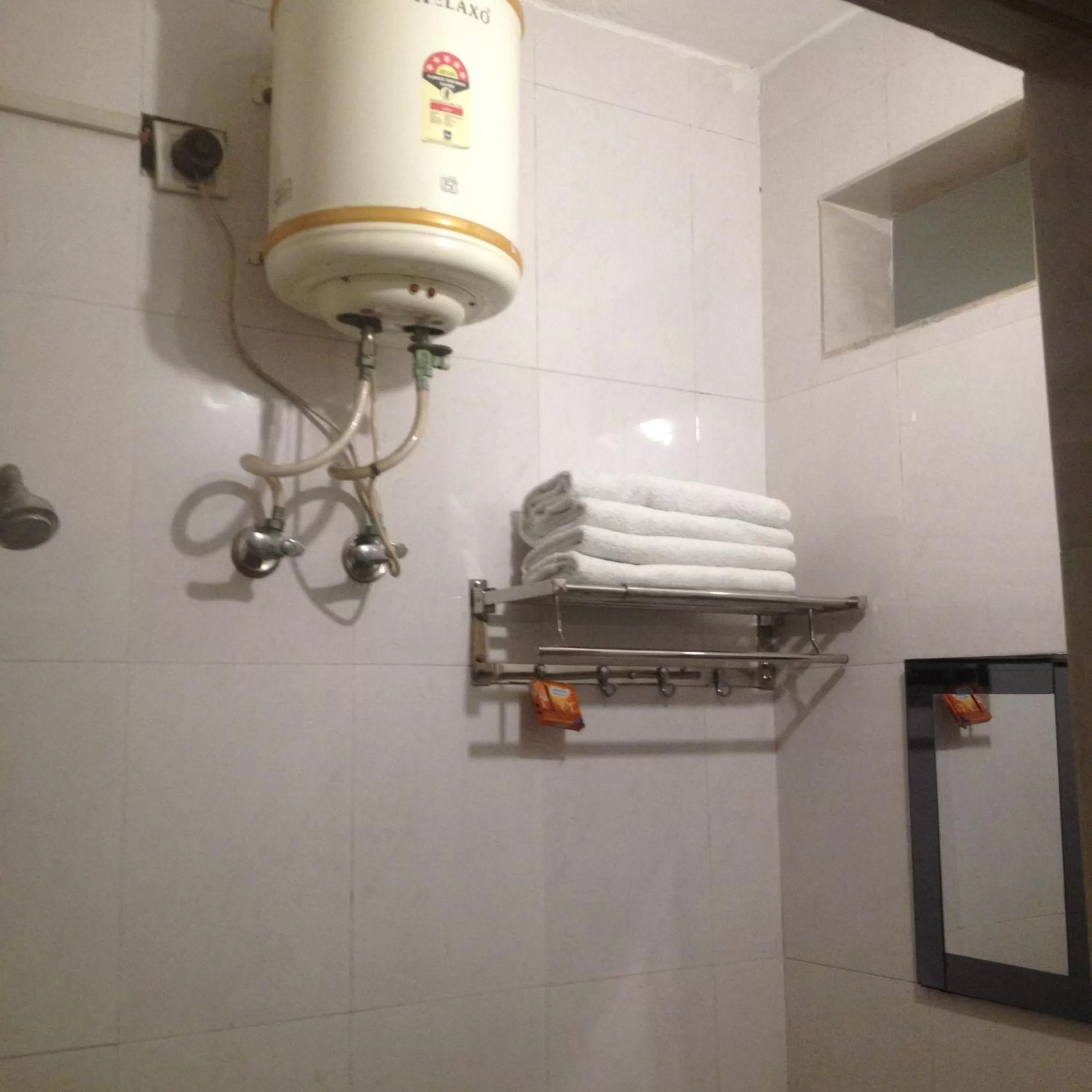 Bathroom in Hotel Shree