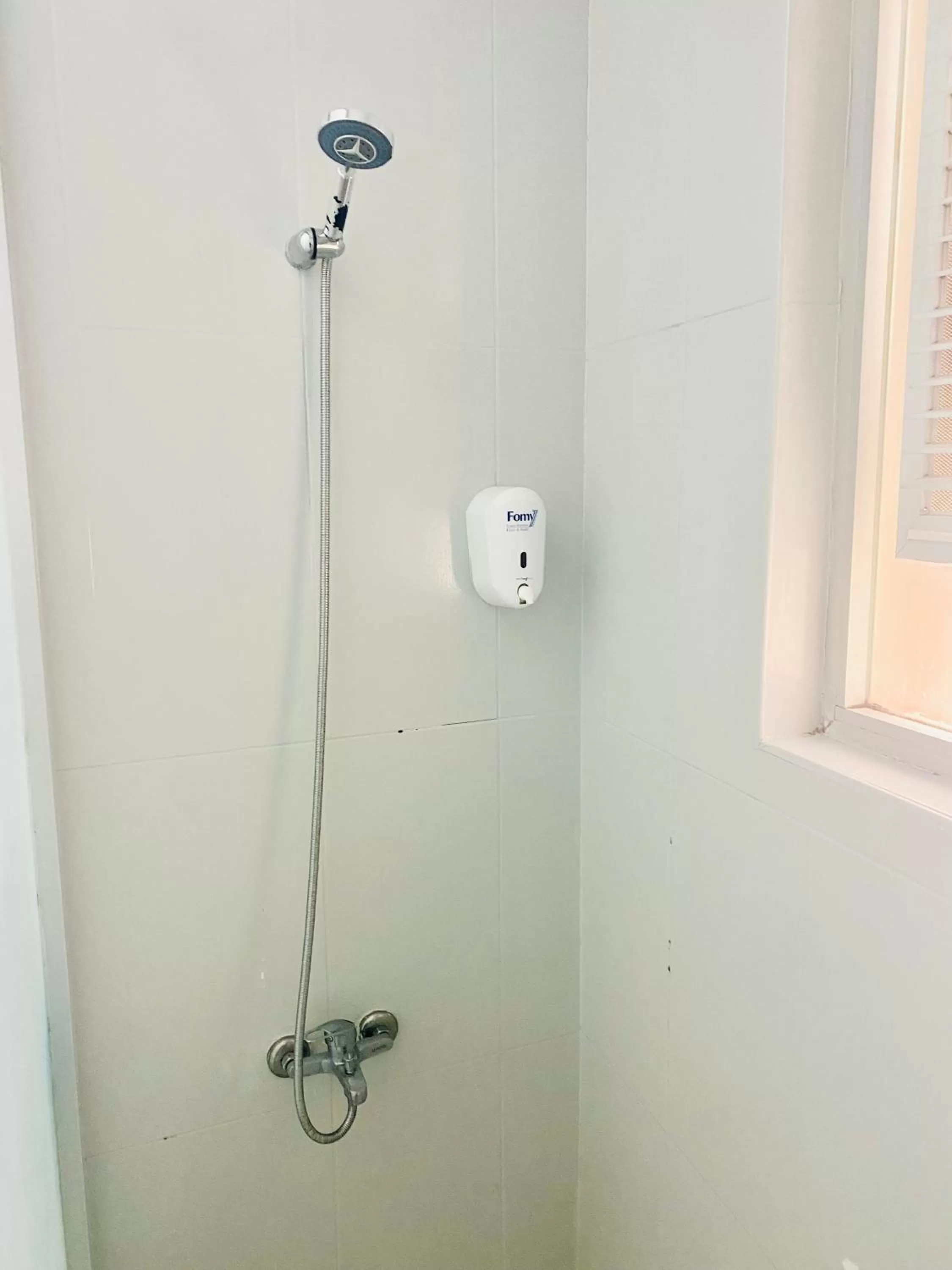 Shower in White Suites Hotel İstanbul