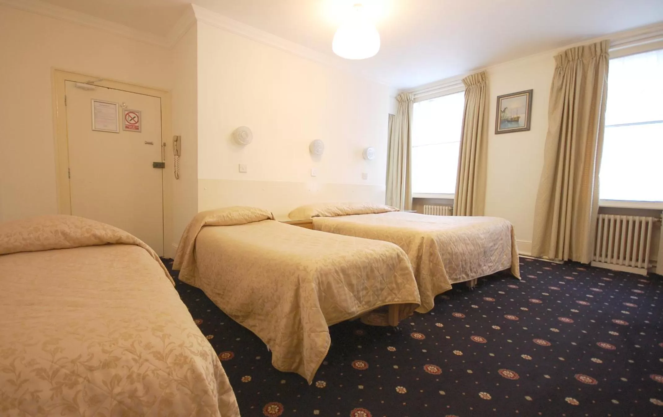 Bed in Jesmond Hotel