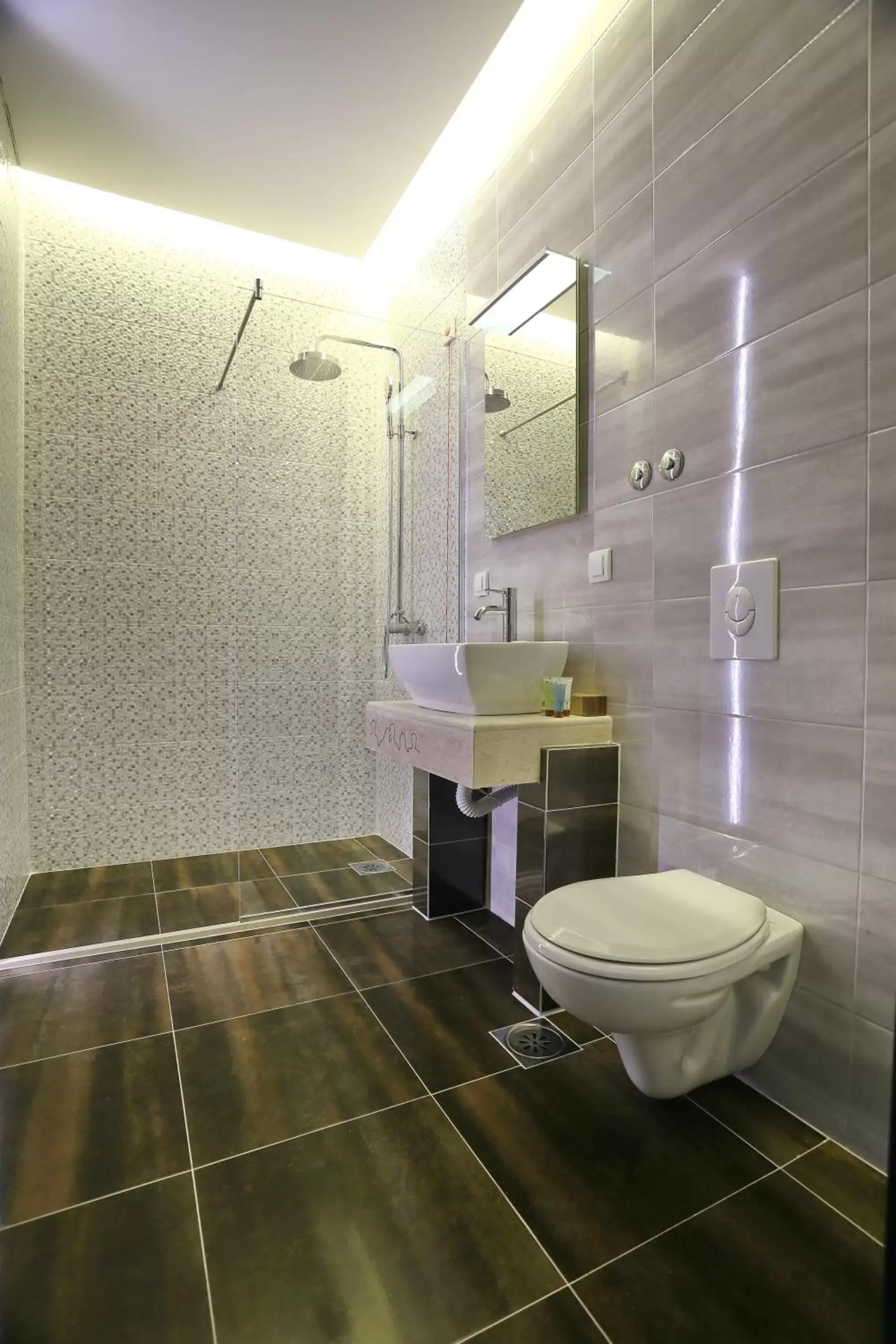 Bathroom in Hotel Theater Belgrade