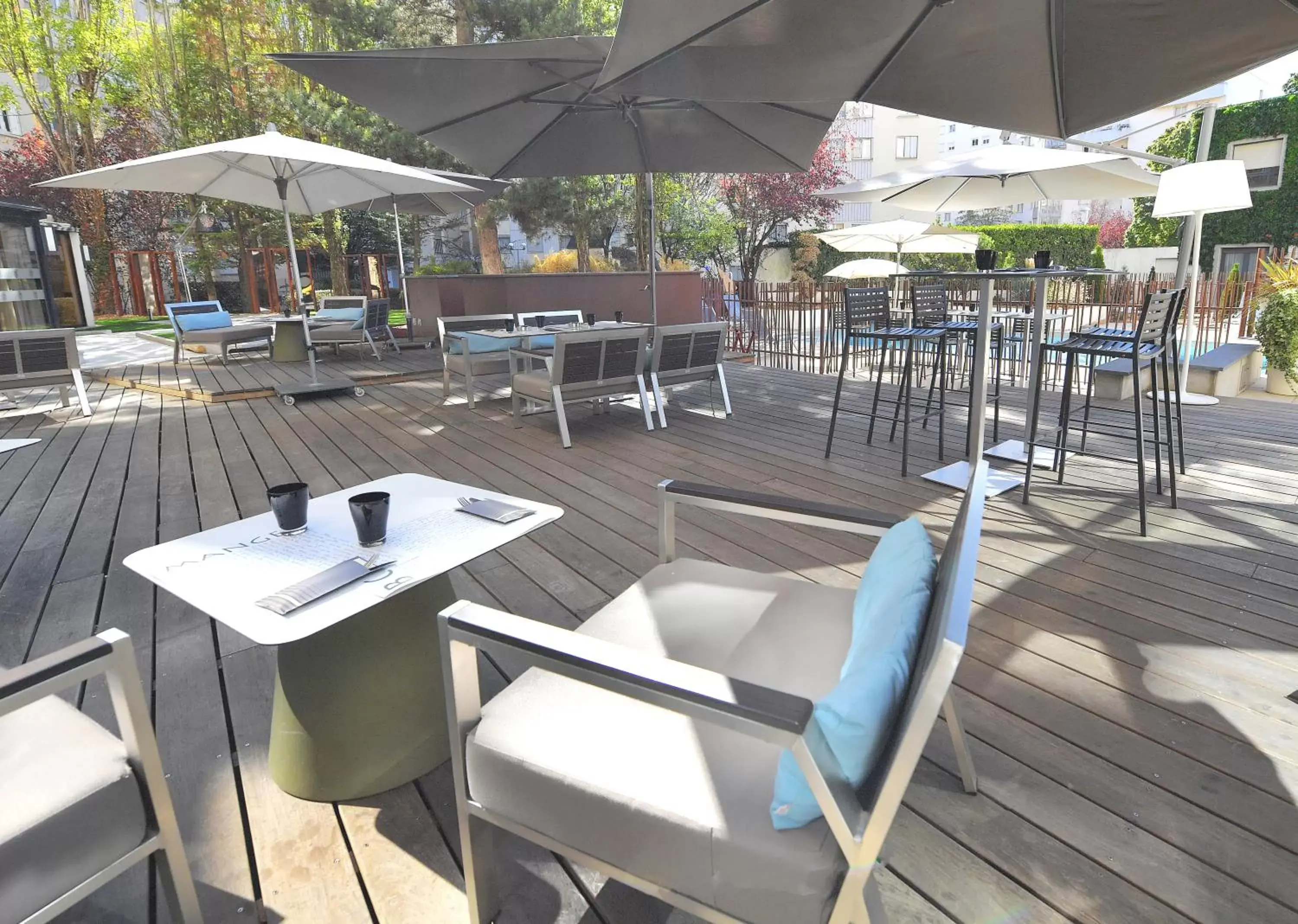 Balcony/Terrace, Restaurant/Places to Eat in Mercure Dijon Centre Clemenceau