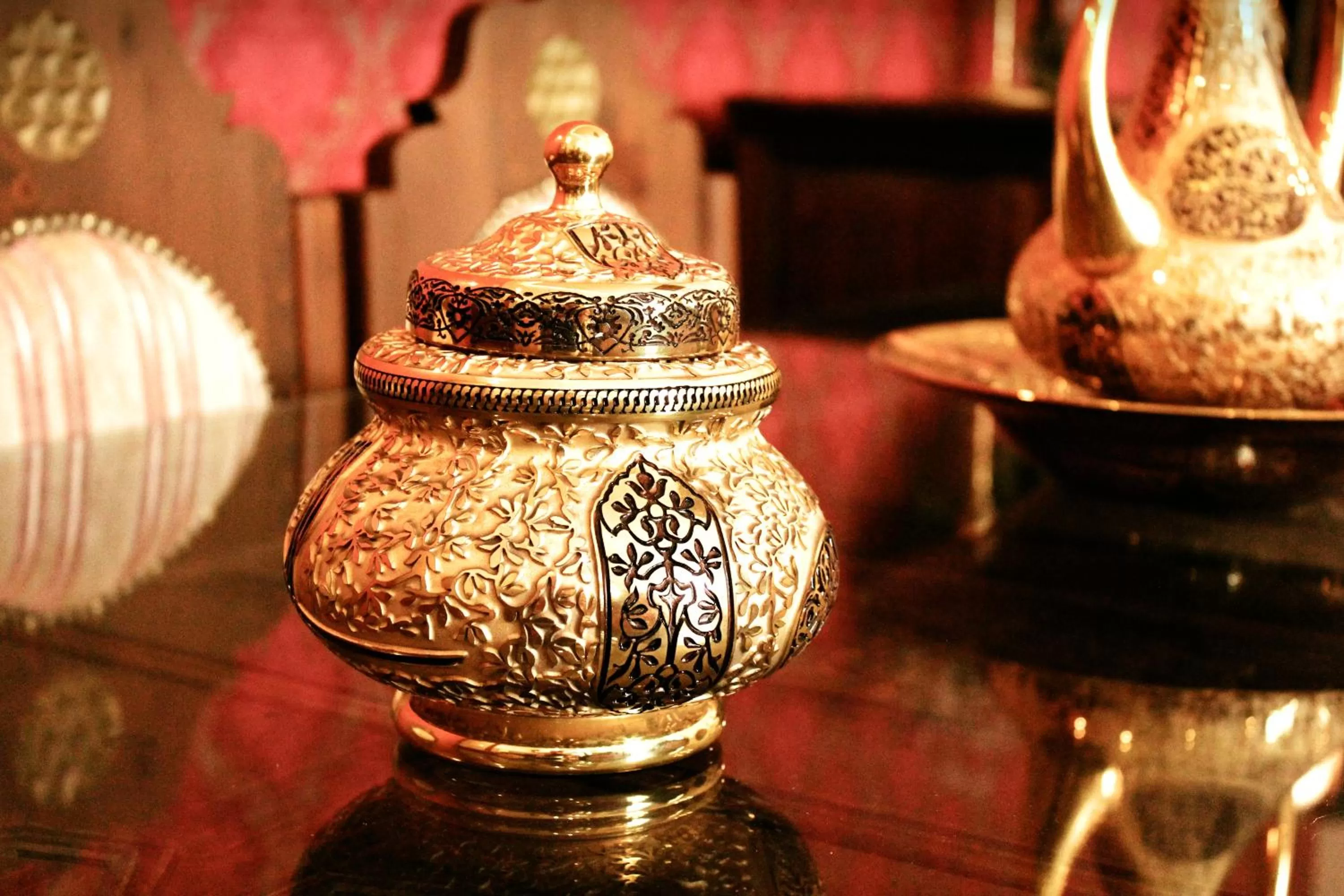 Decorative detail in İsa Begov Hamam Hotel