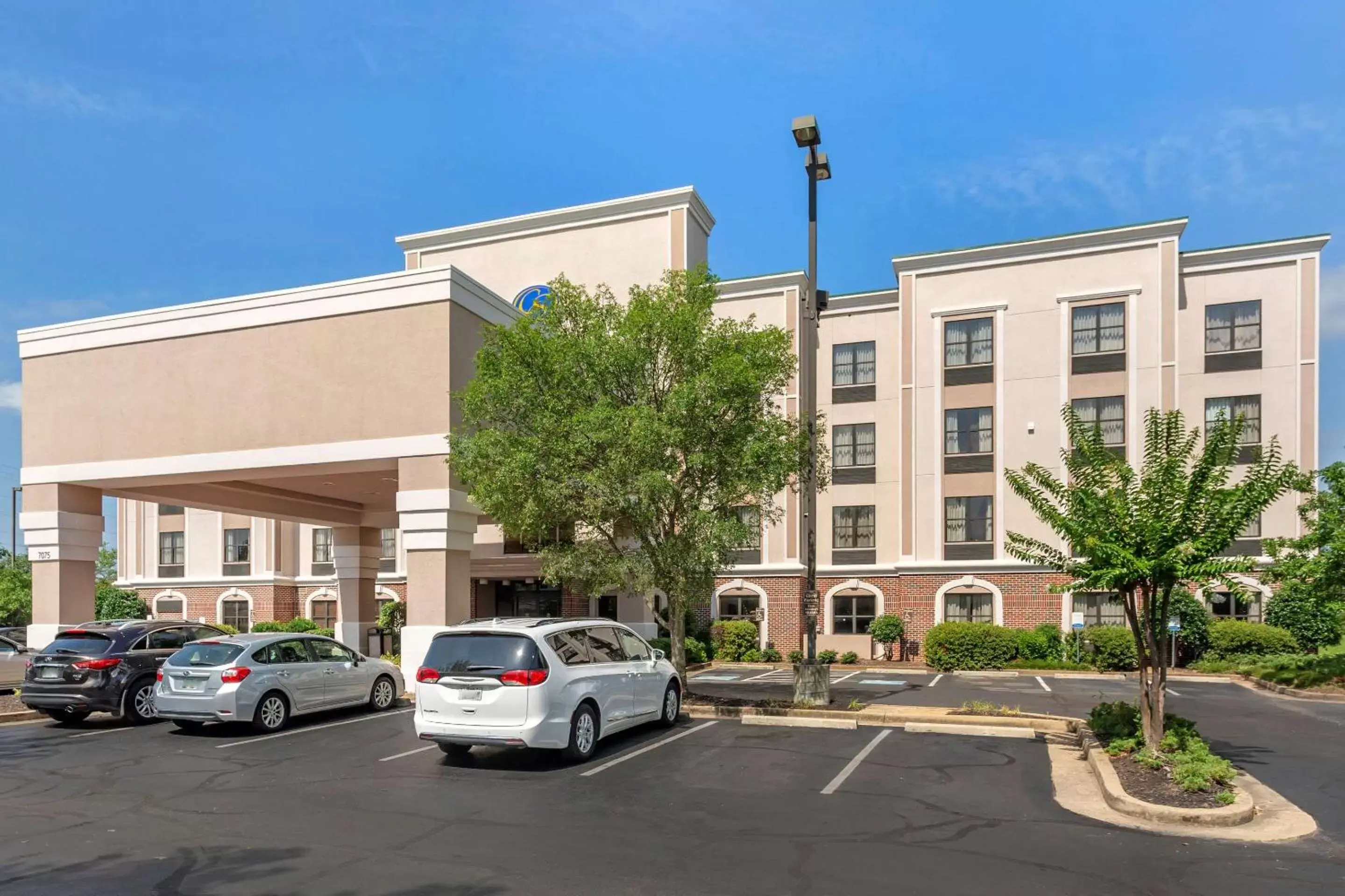 Property Building in Comfort Suites Southaven I-55