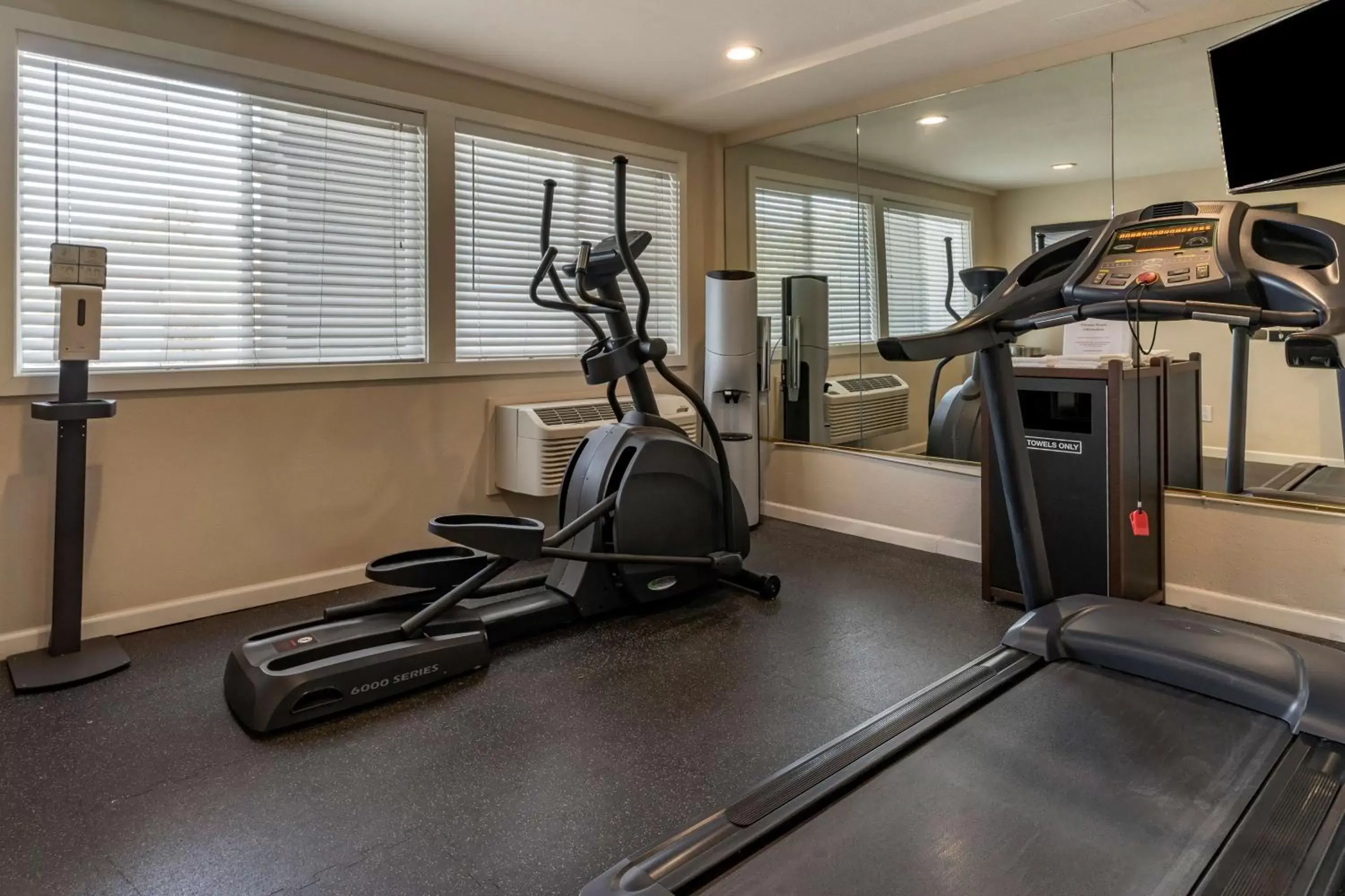 Spa and wellness centre/facilities, Fitness Center/Facilities in Best Western Silicon Valley Inn