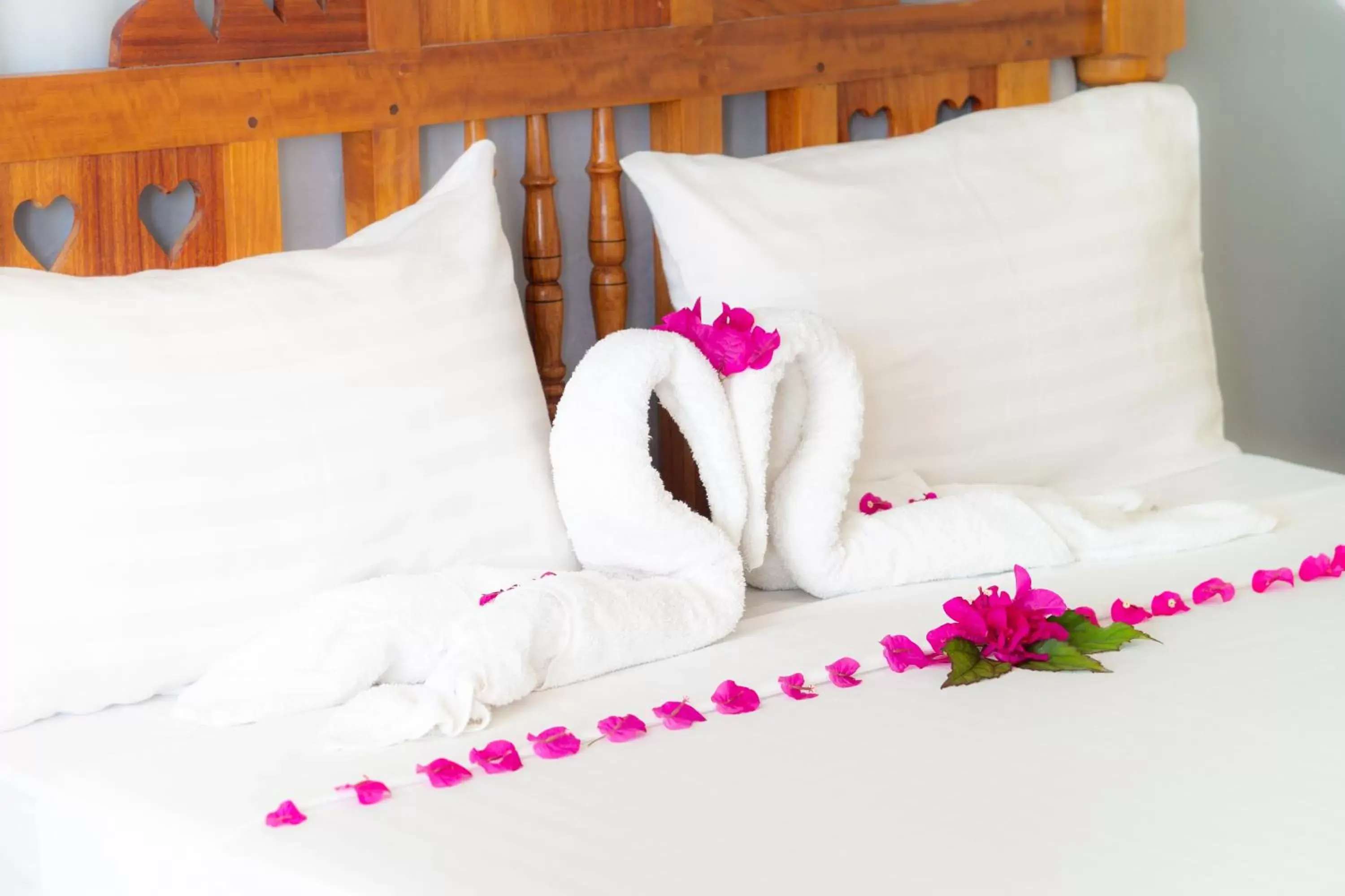 Bed in Tanzanite Beach Resort