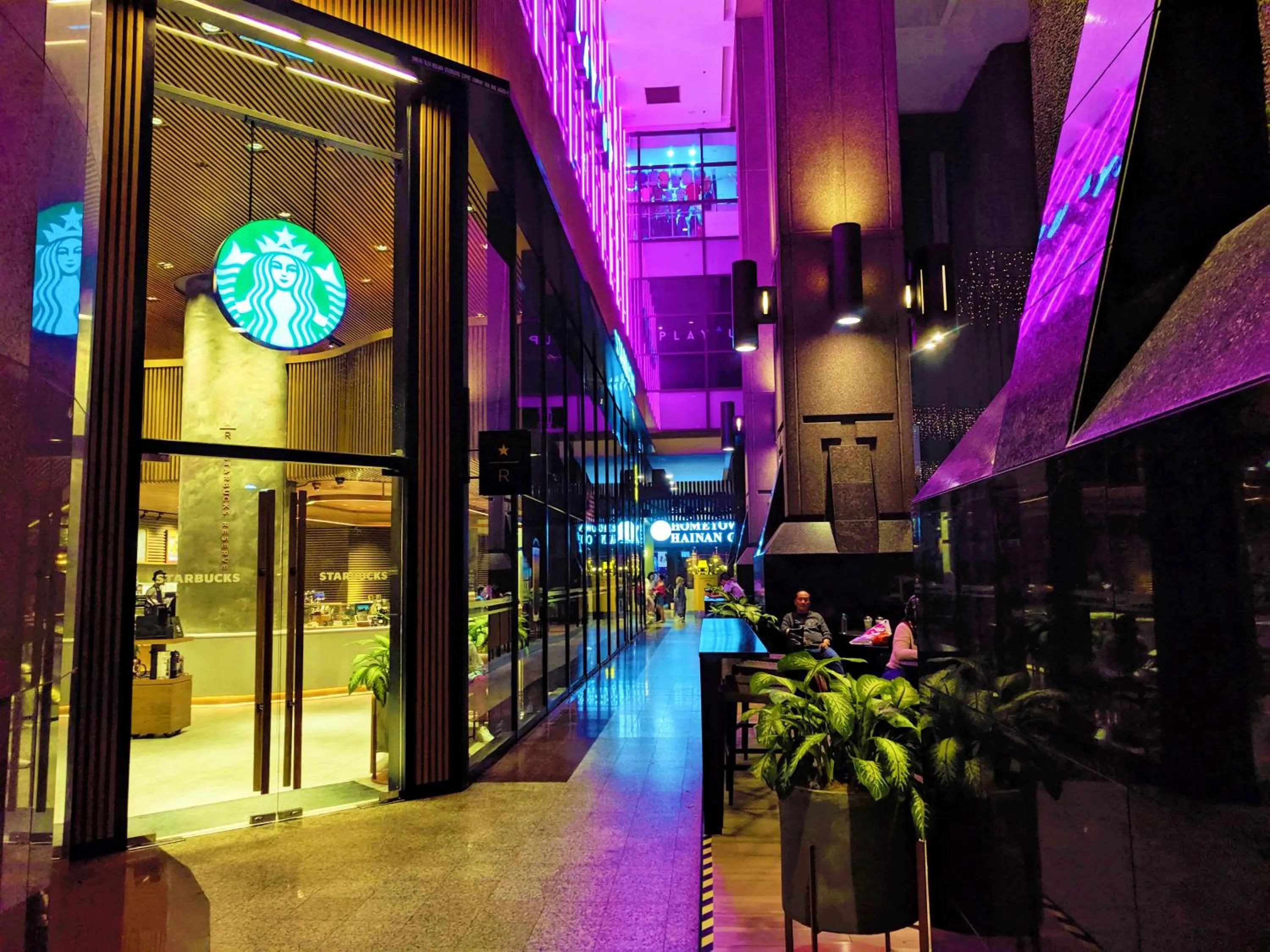 Restaurant/places to eat in Serviced Apartments @ Times Square Kuala Lumpur