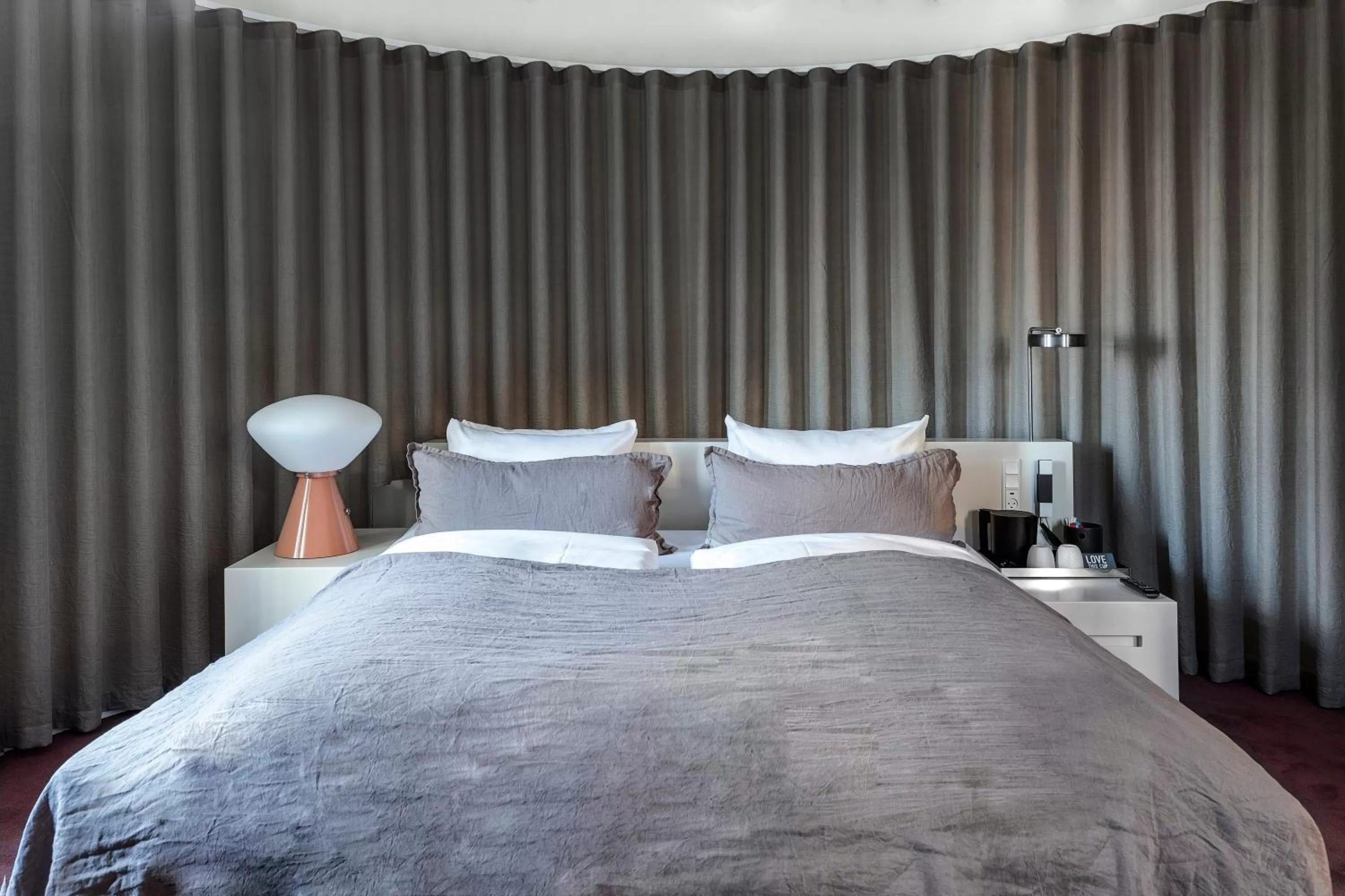 Bed in Hotel Ottilia