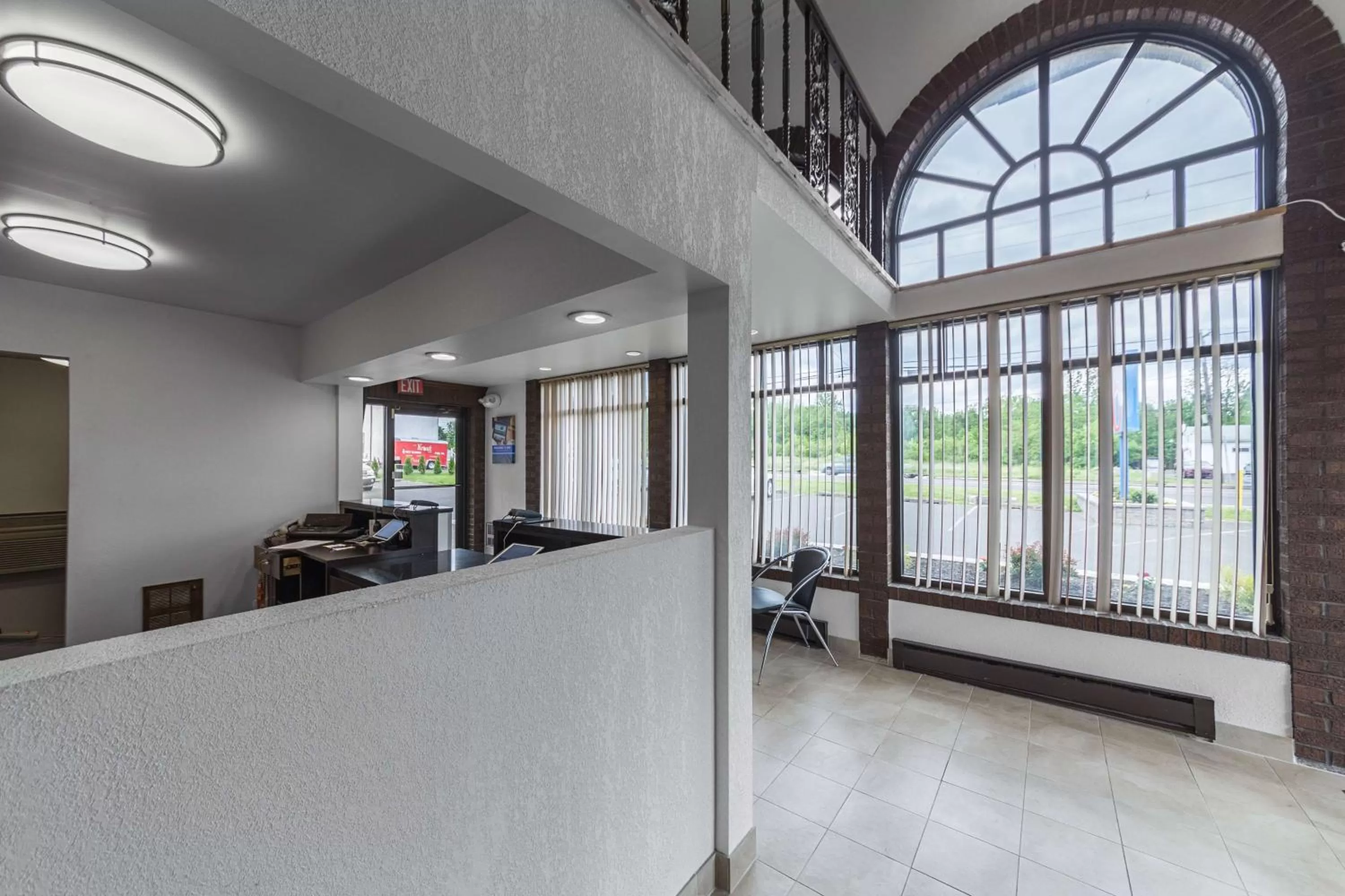 Lobby or reception in Motel 6-Warminster, PA