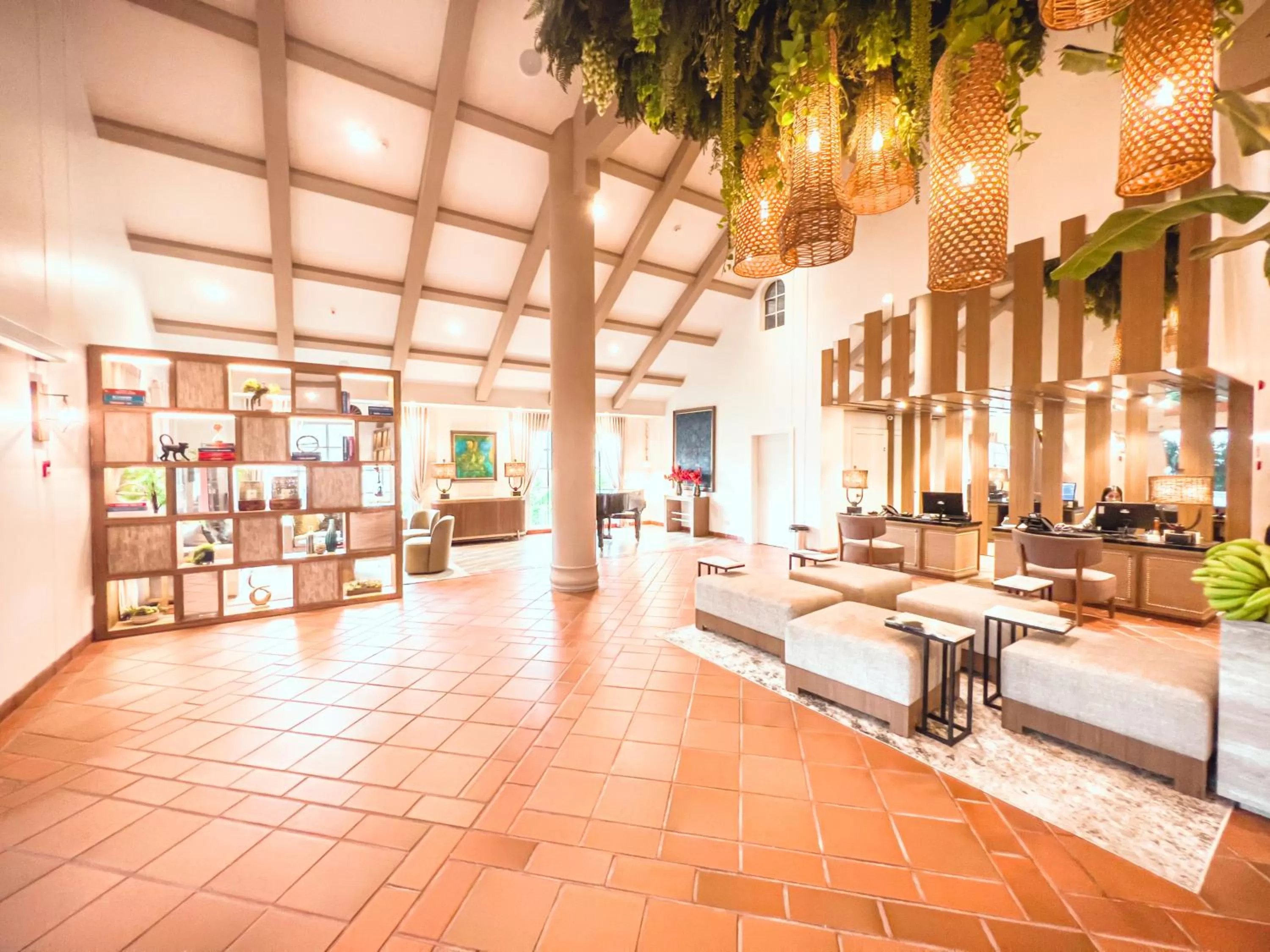 Property building in Oro Verde Machala