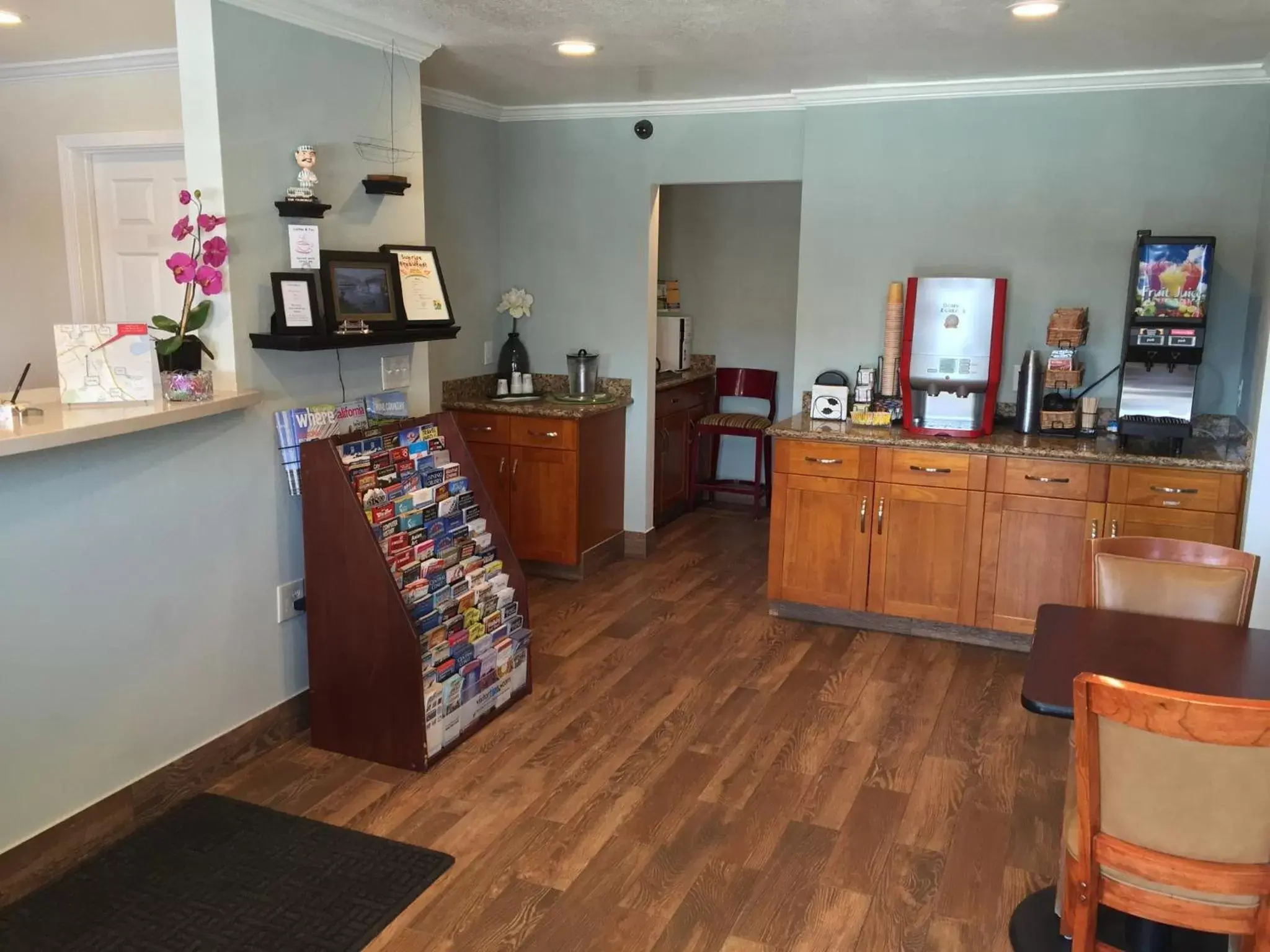 Lobby or reception, Lobby/Reception in Regency Inn at San Francisco Airport