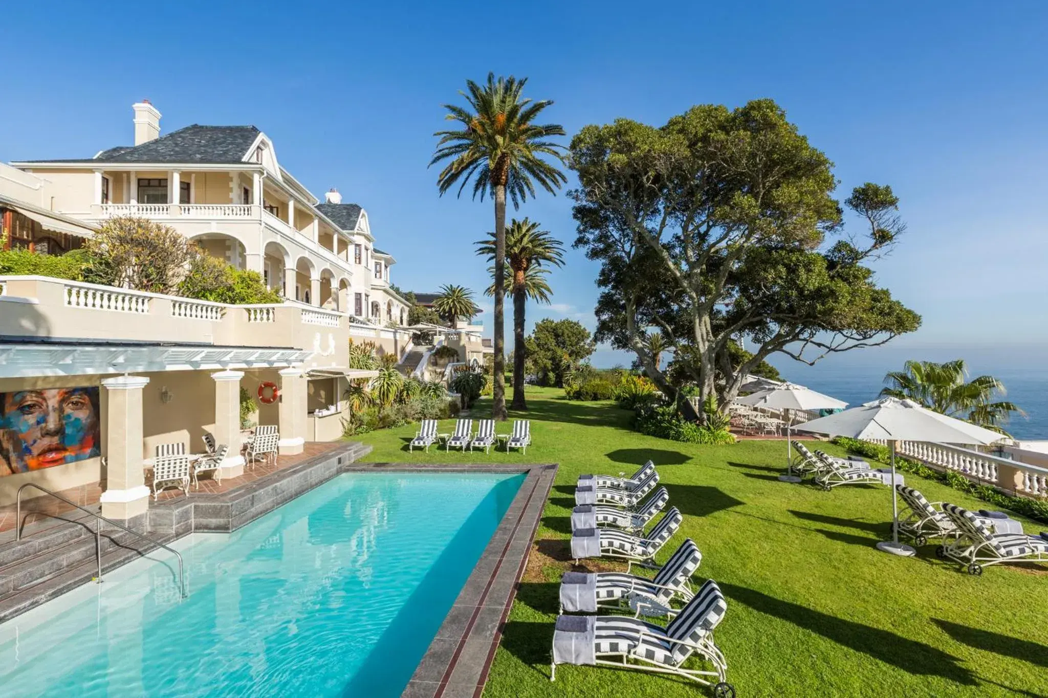 Property building, Swimming Pool in Ellerman House