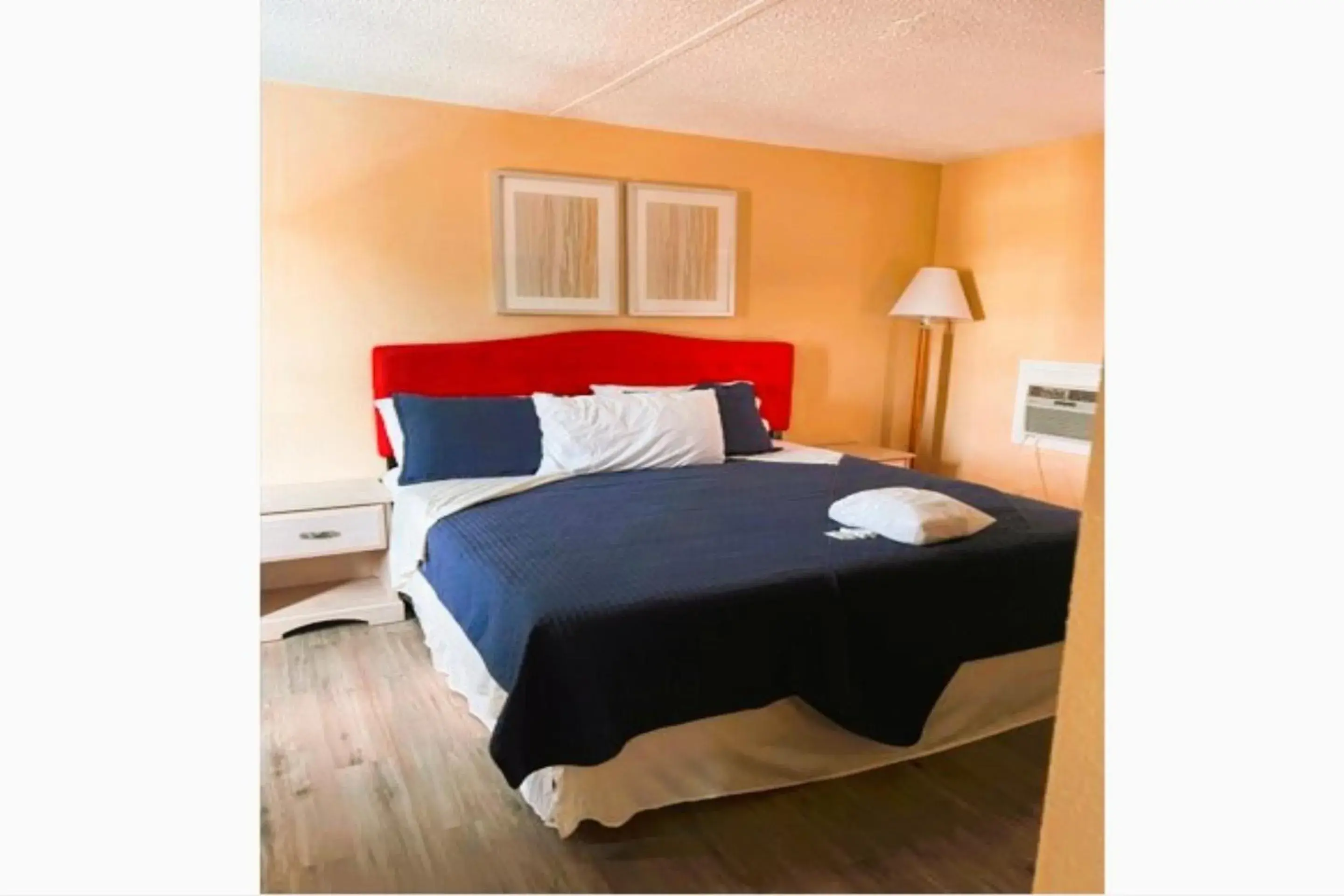 2 Bedroom Suite with Kitchenette in Crepe Myrtle by OYO 2 Bedroom Suite with Kitchenette in Crepe Myrtle by OYO