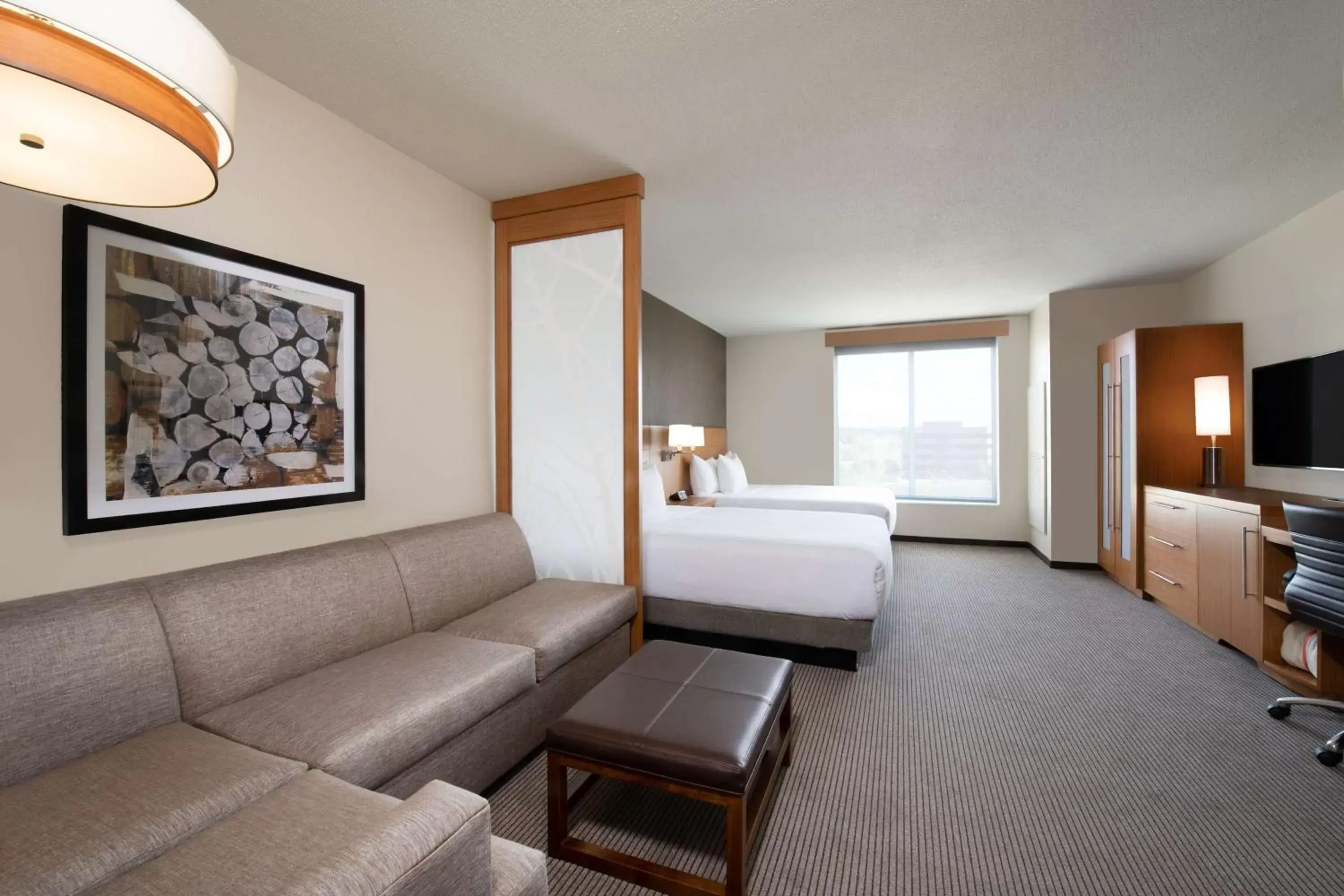 Photo of the whole room, Seating Area in Hyatt Place Westminster Denver