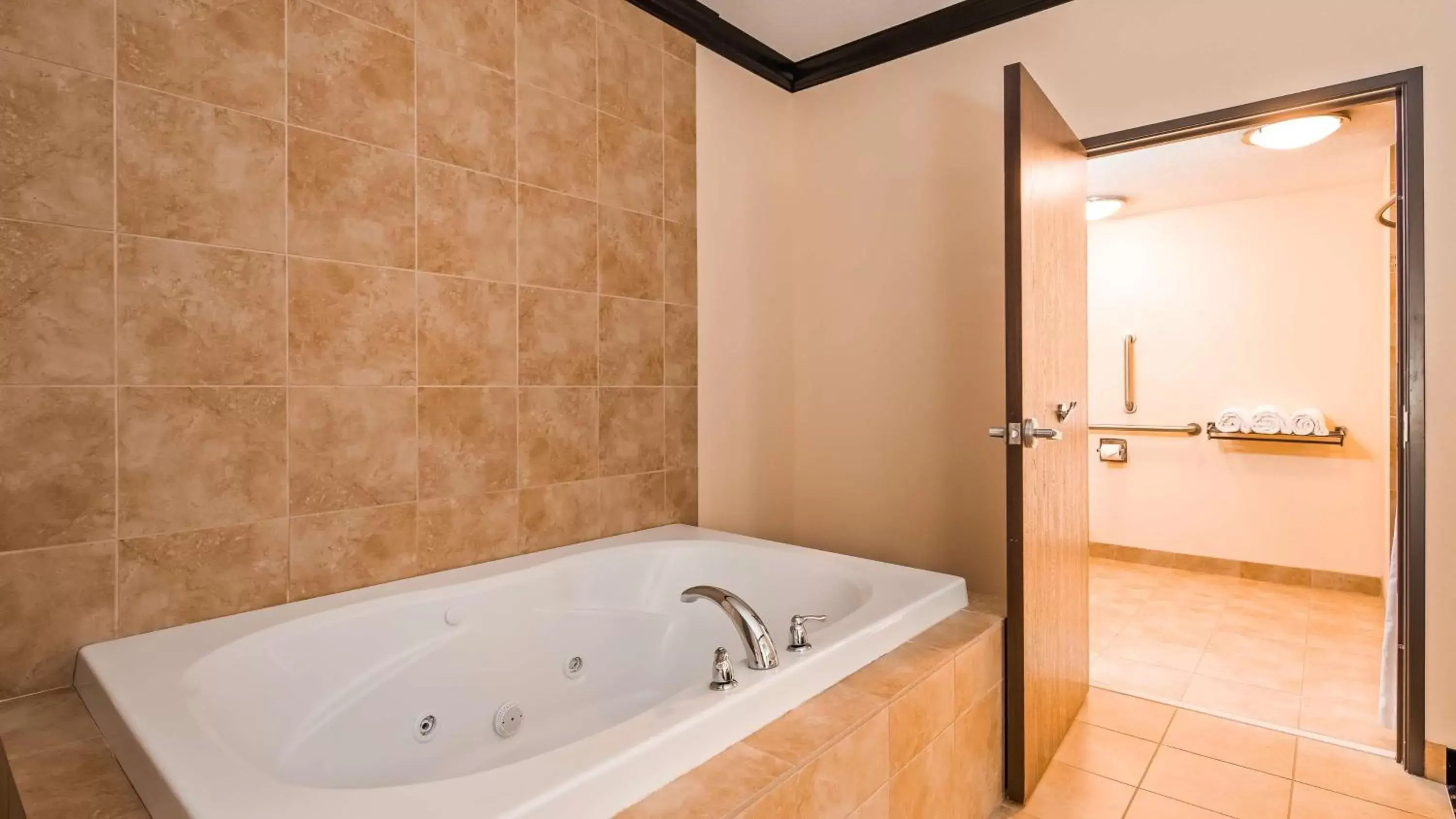 Bathroom in Best Western Plus Airport Inn & Suites