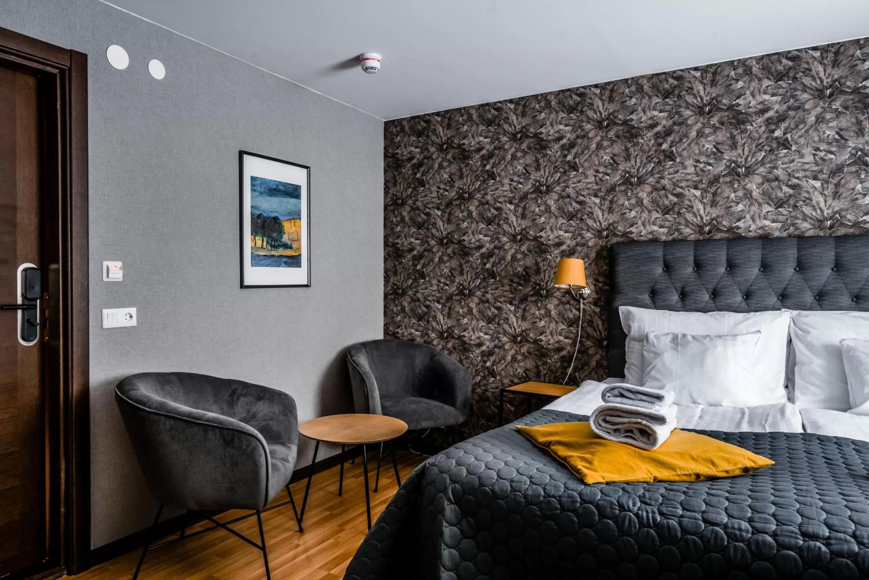 Seating area, Bed in Best Western Hotell Hedåsen