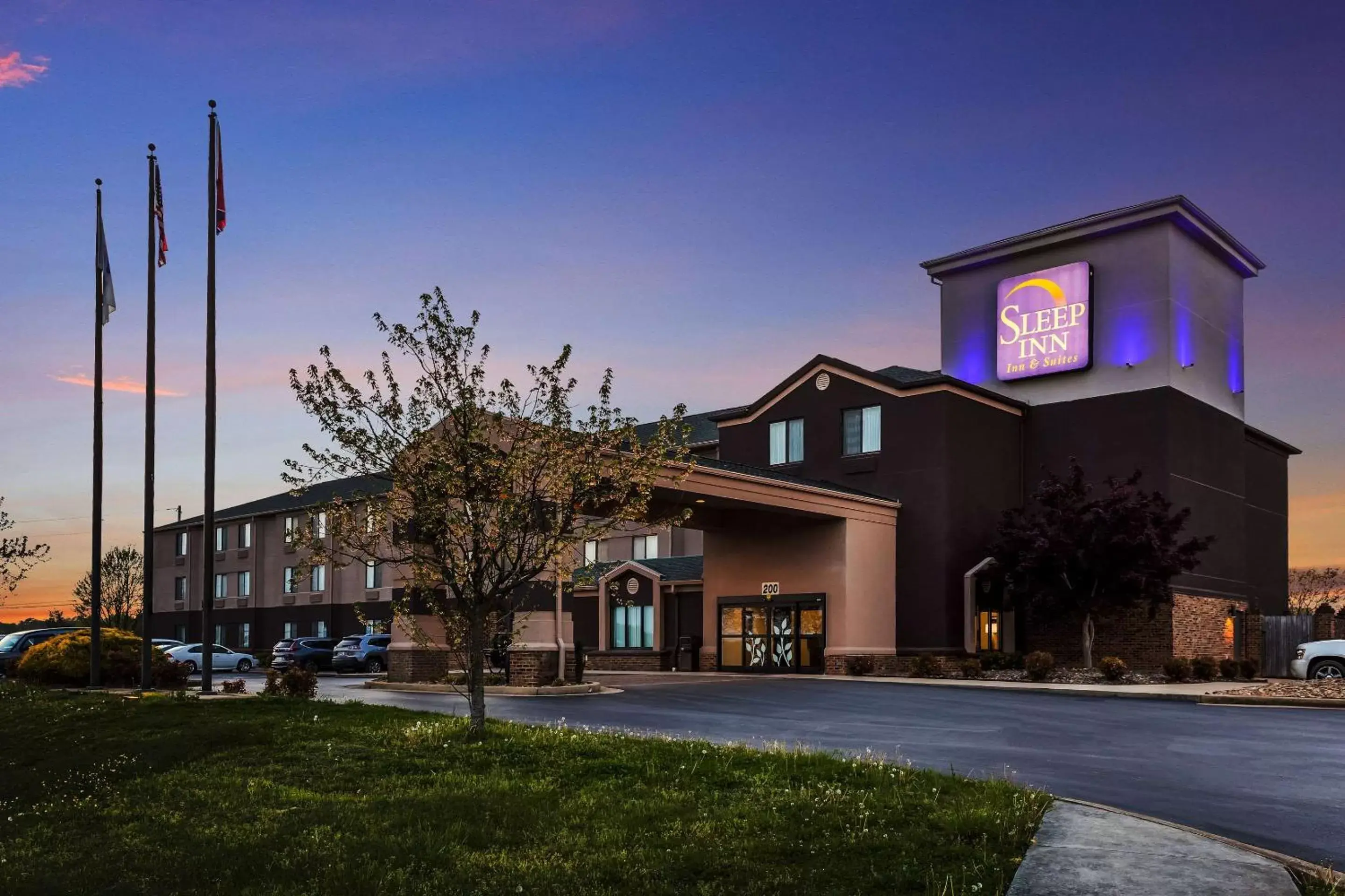 Property Building in Sleep Inn & Suites Kingsport TriCities Airport