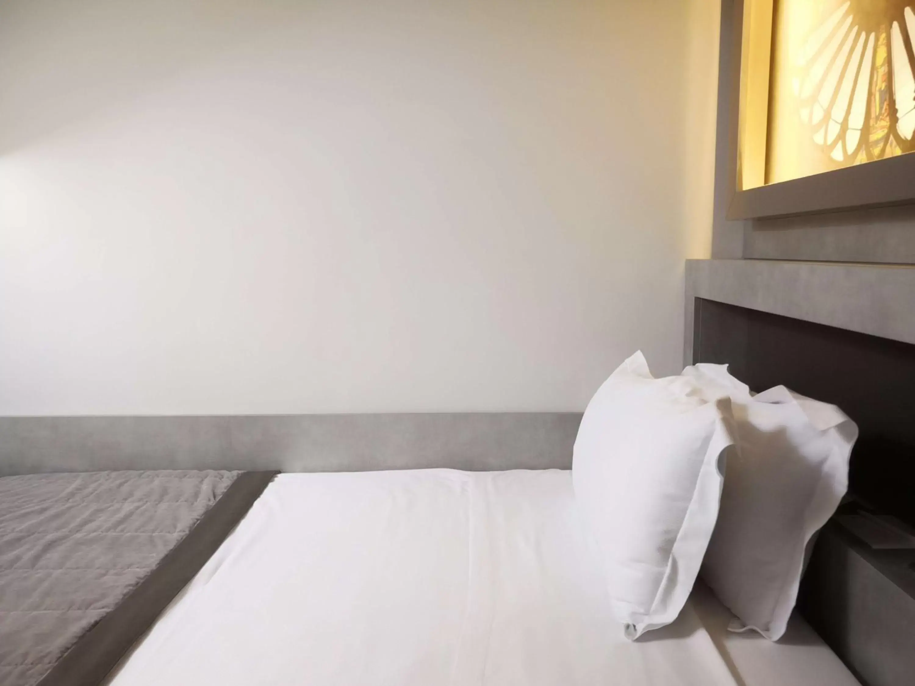 Bedroom, Bed in Best Western Premier Milano Palace Hotel