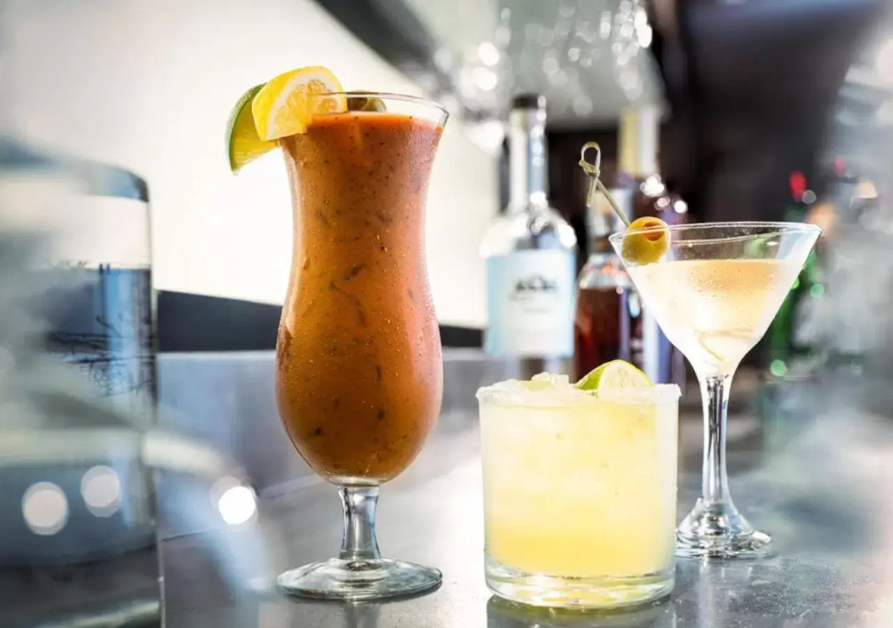 Restaurant/places to eat in Little America Hotel Salt Lake City Restaurant/places to eat in Little America Hotel Salt Lake City