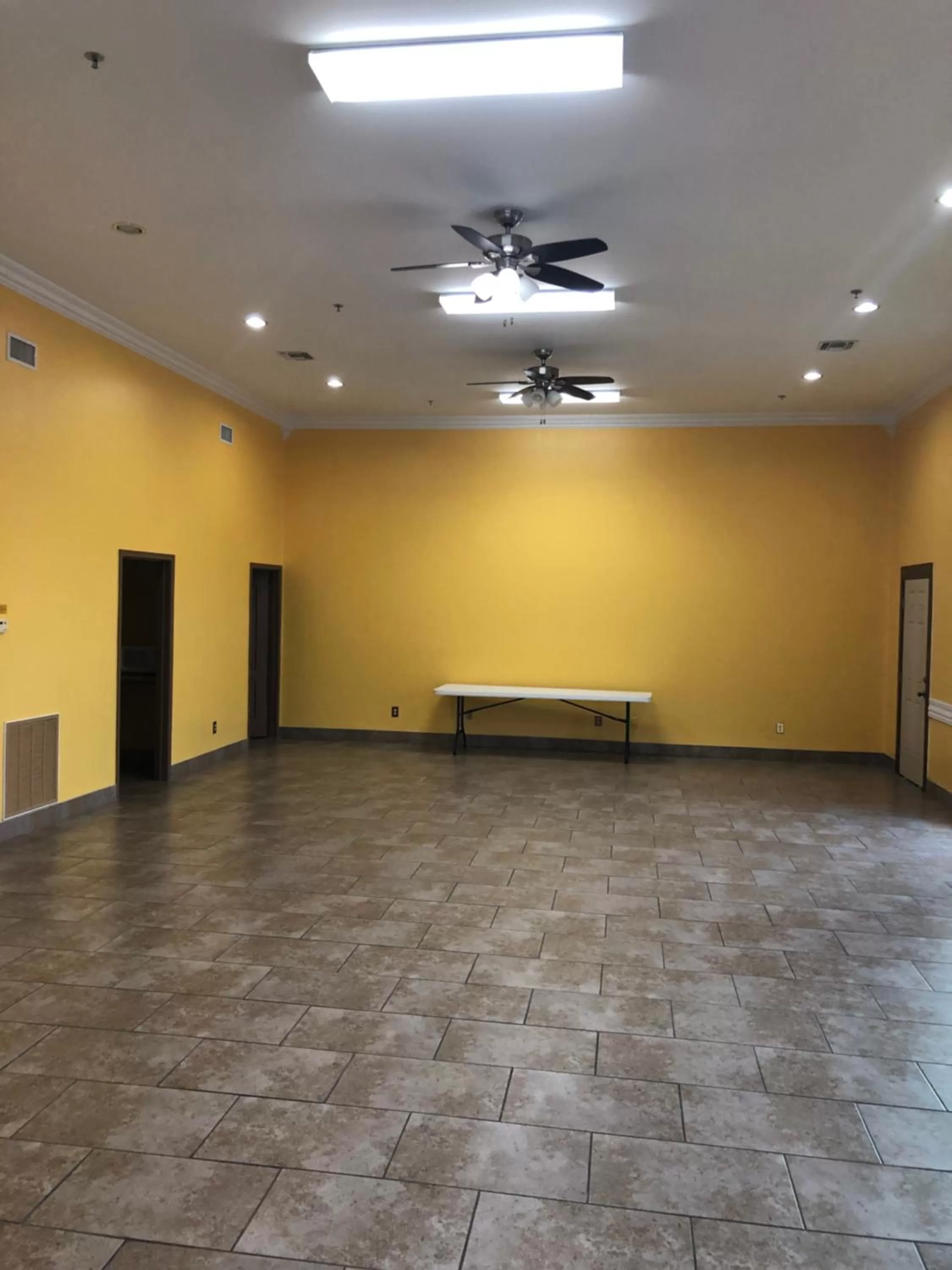 Banquet/Function facilities in Los Fresnos Inn and Suites