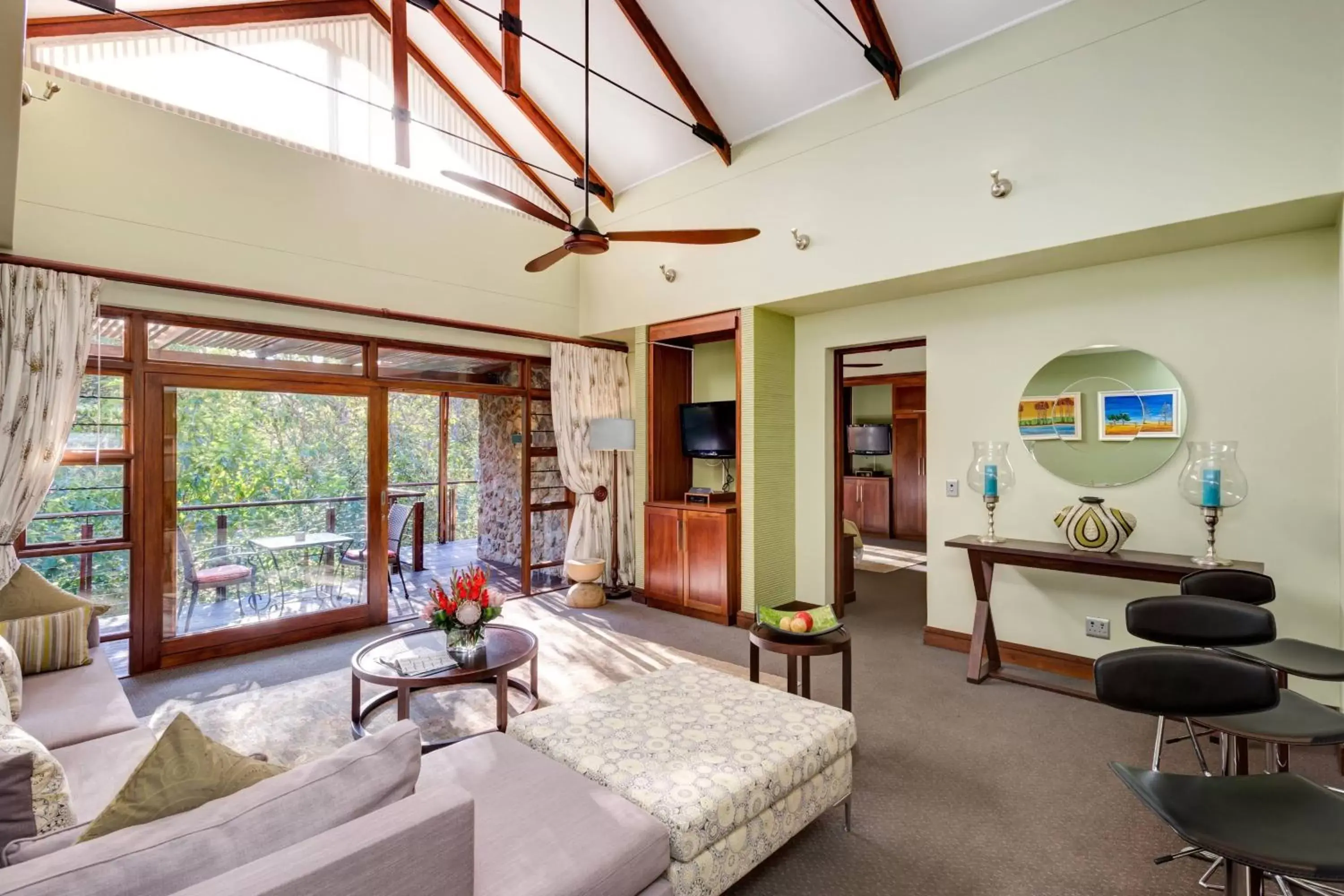 Living room, Seating Area in Irene Country Lodge, Autograph Collection