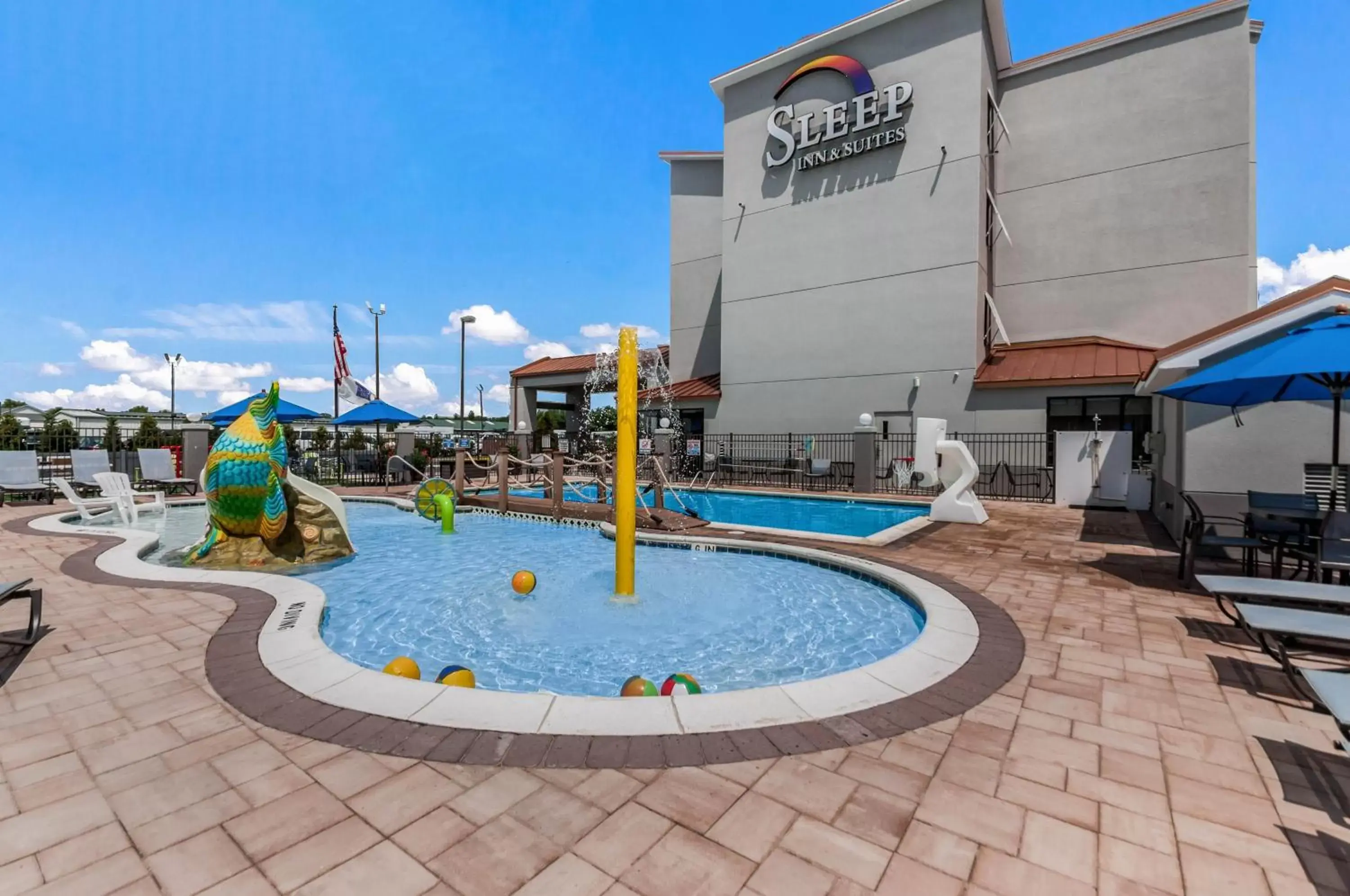 , Water Park in Sleep Inn & Suites Rehoboth Beach