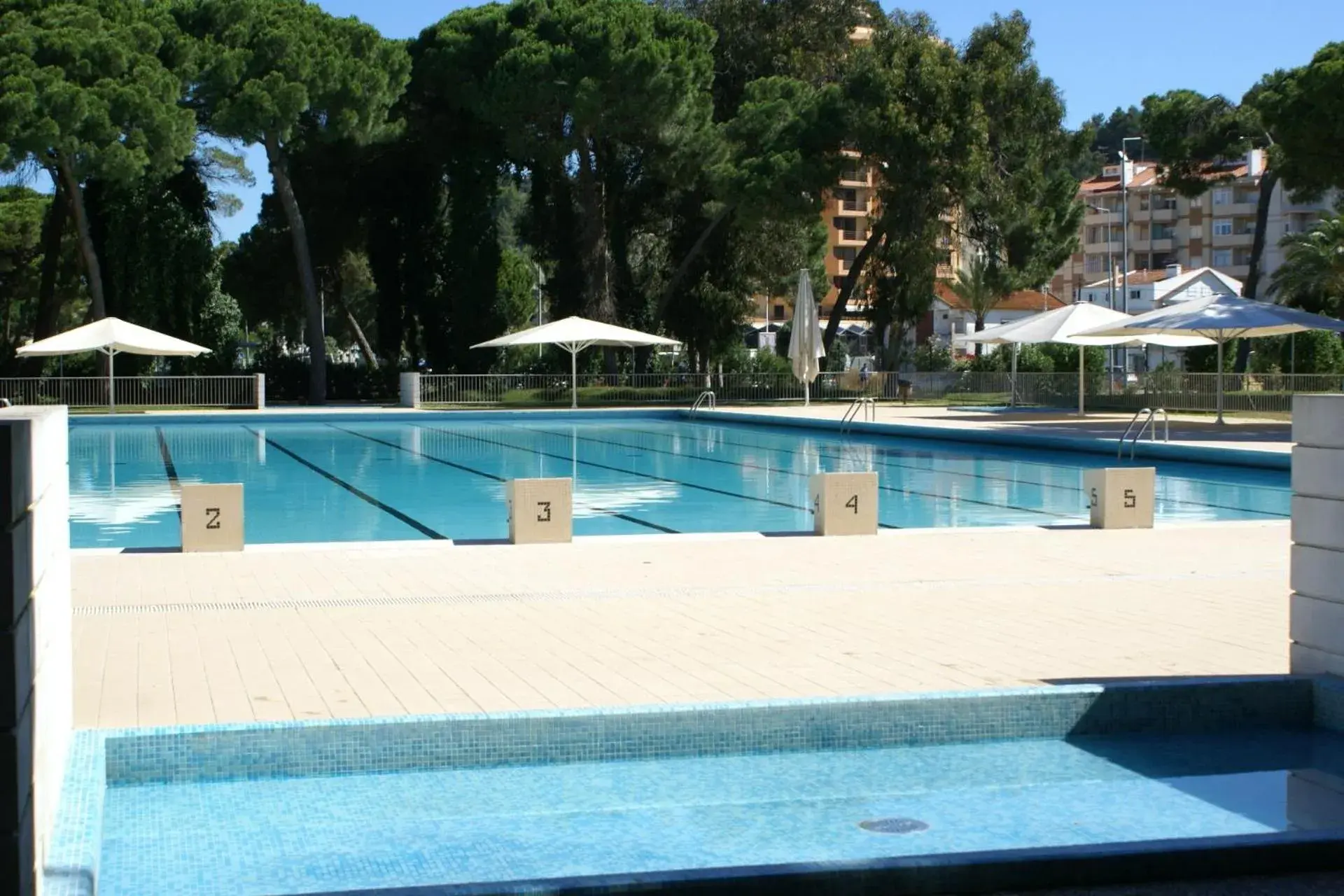 Swimming Pool in INATEL Caparica