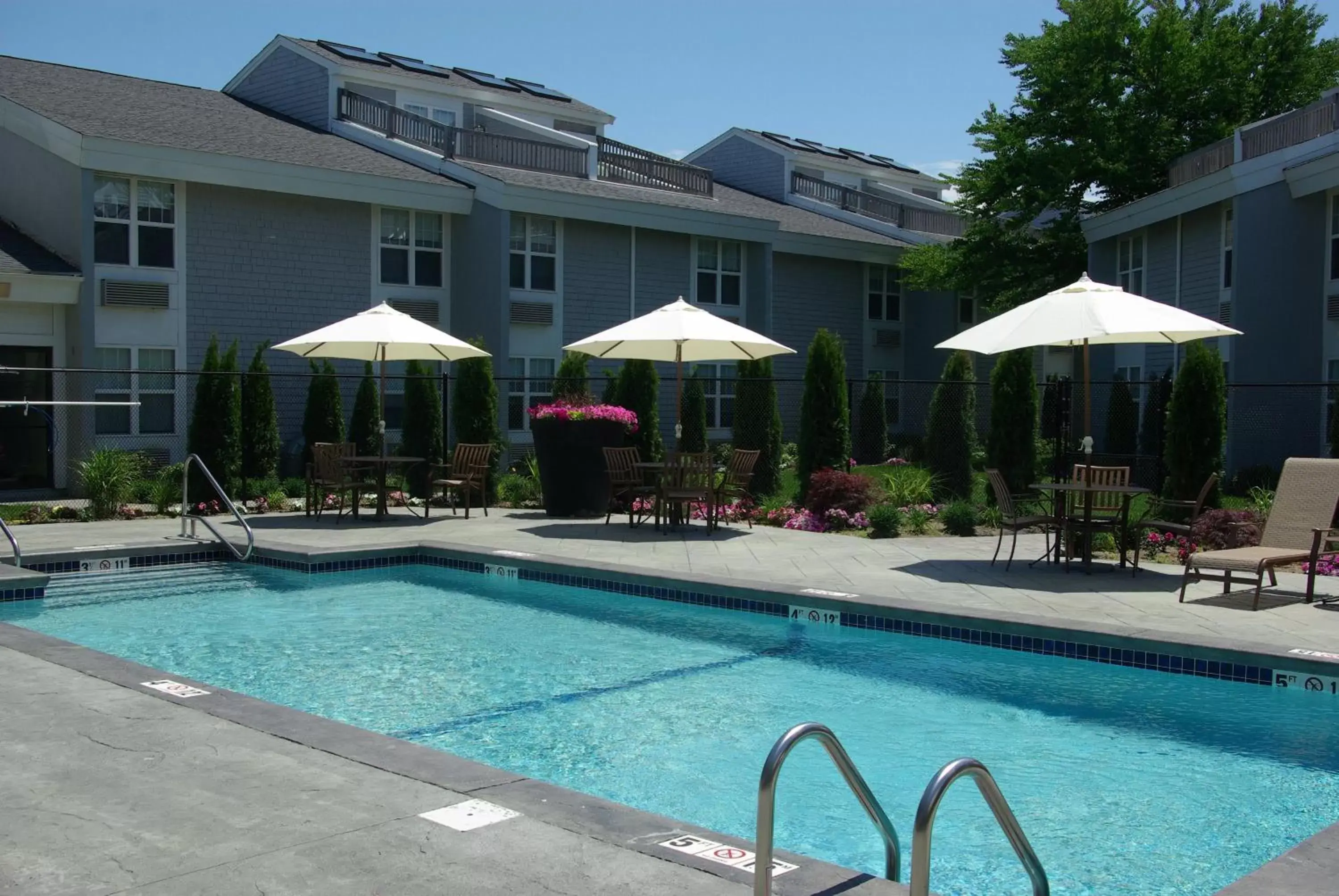 Swimming pool in Holiday Inn Cape Cod - Hyannis by IHG Swimming pool in Holiday Inn Cape Cod - Hyannis by IHG