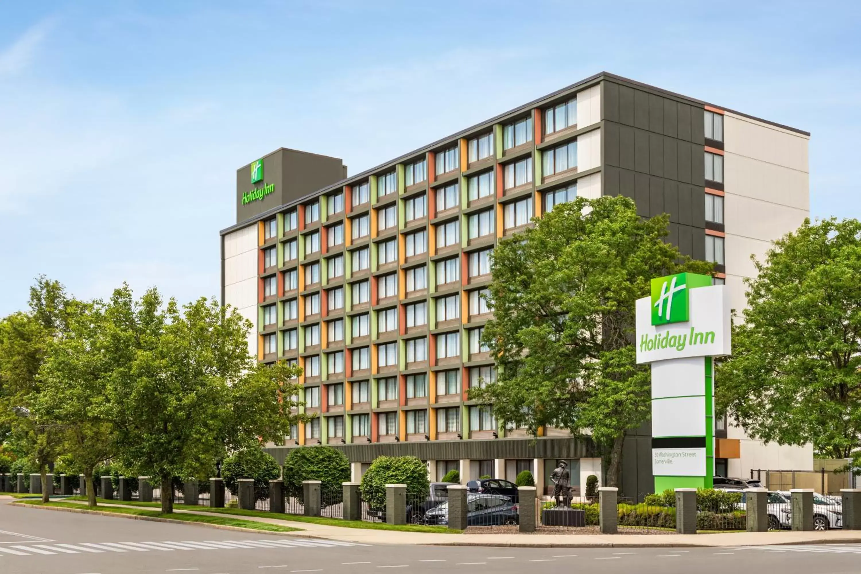 Property Building in Holiday Inn Boston Bunker Hill Area, an IHG Hotel