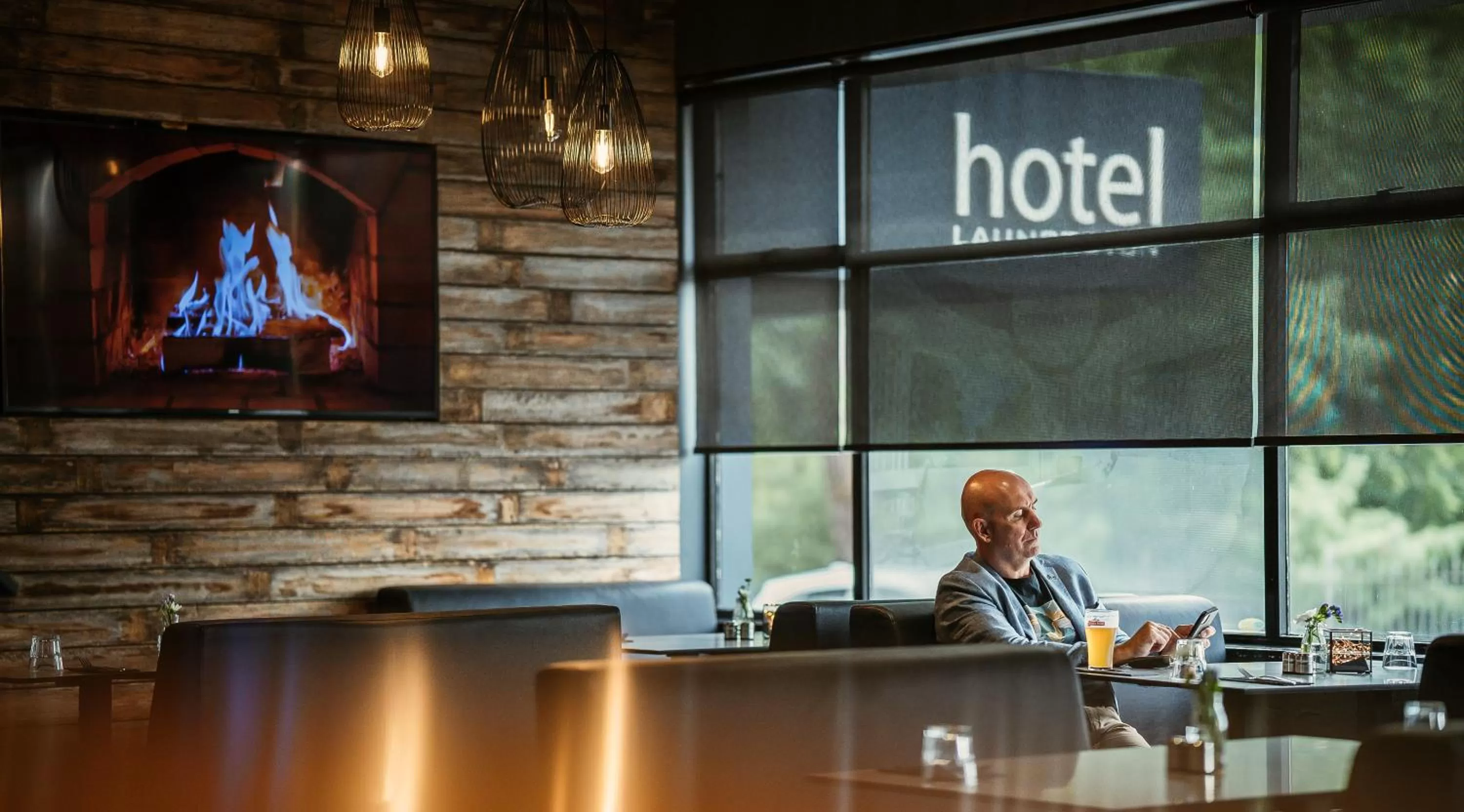 Restaurant/places to eat in Mercure Launceston