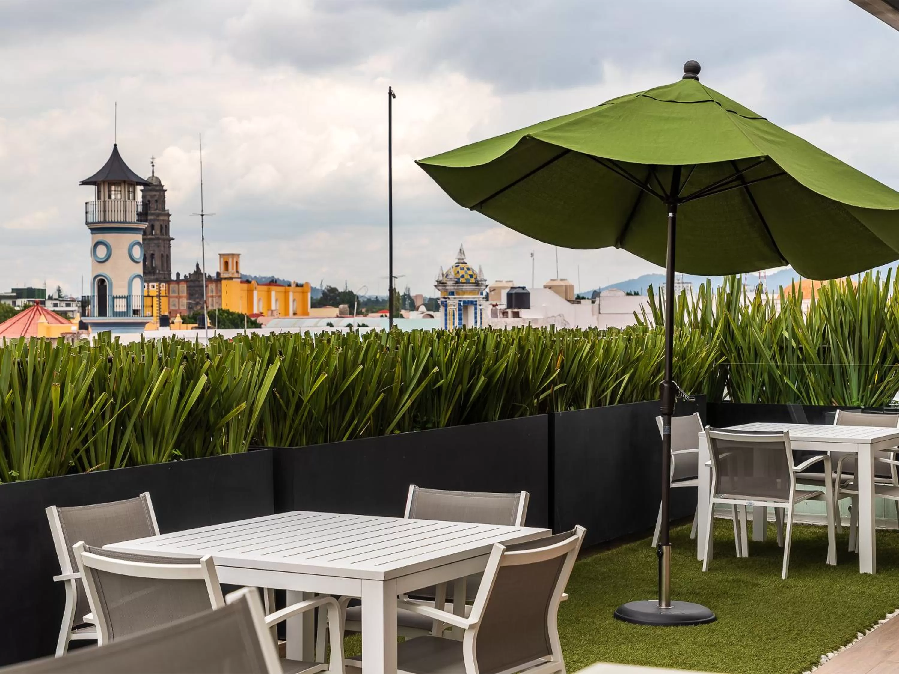 Restaurant/places to eat in Hotel Nube, Puebla Centro