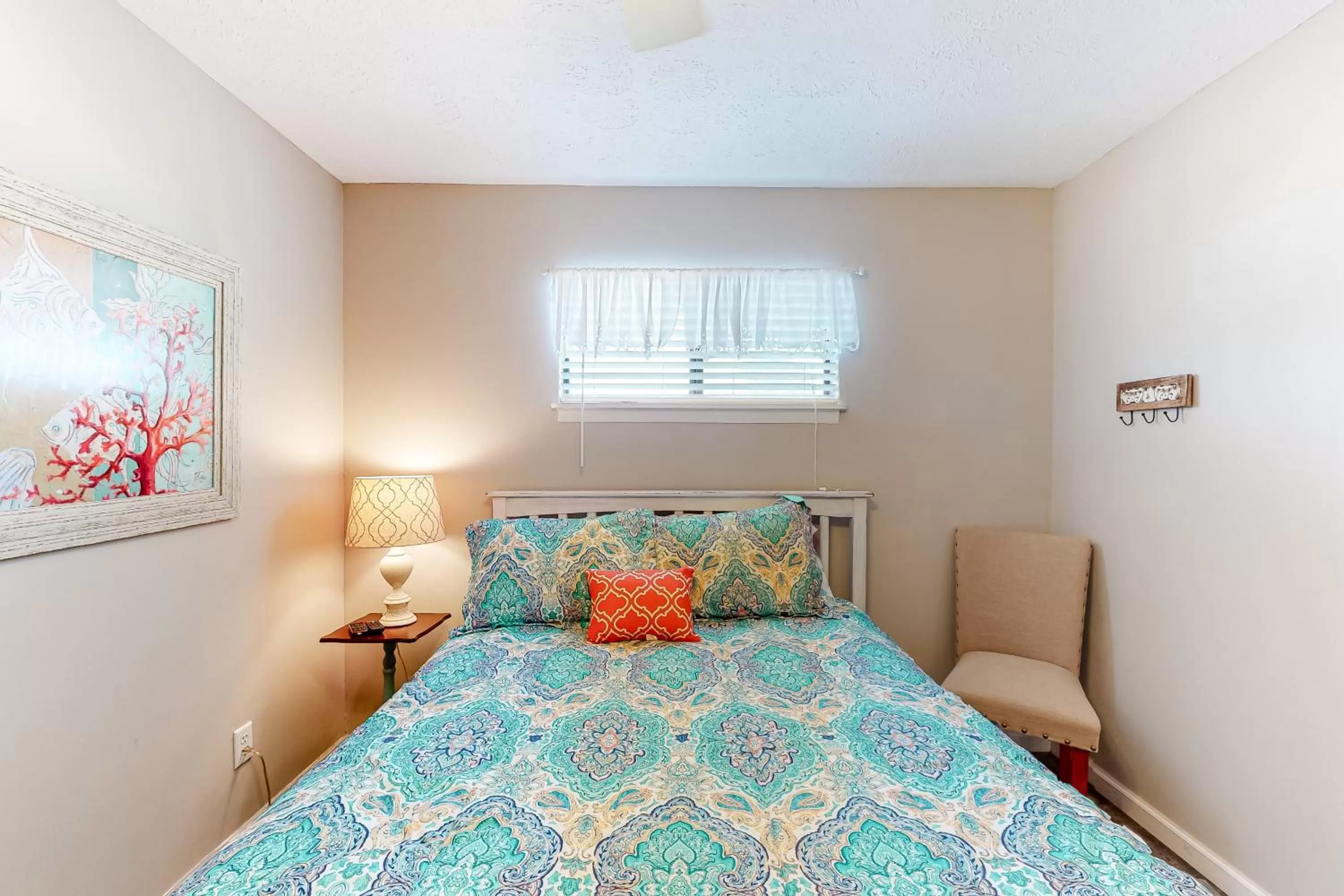 Bed in Polynesian Village - Unit 222