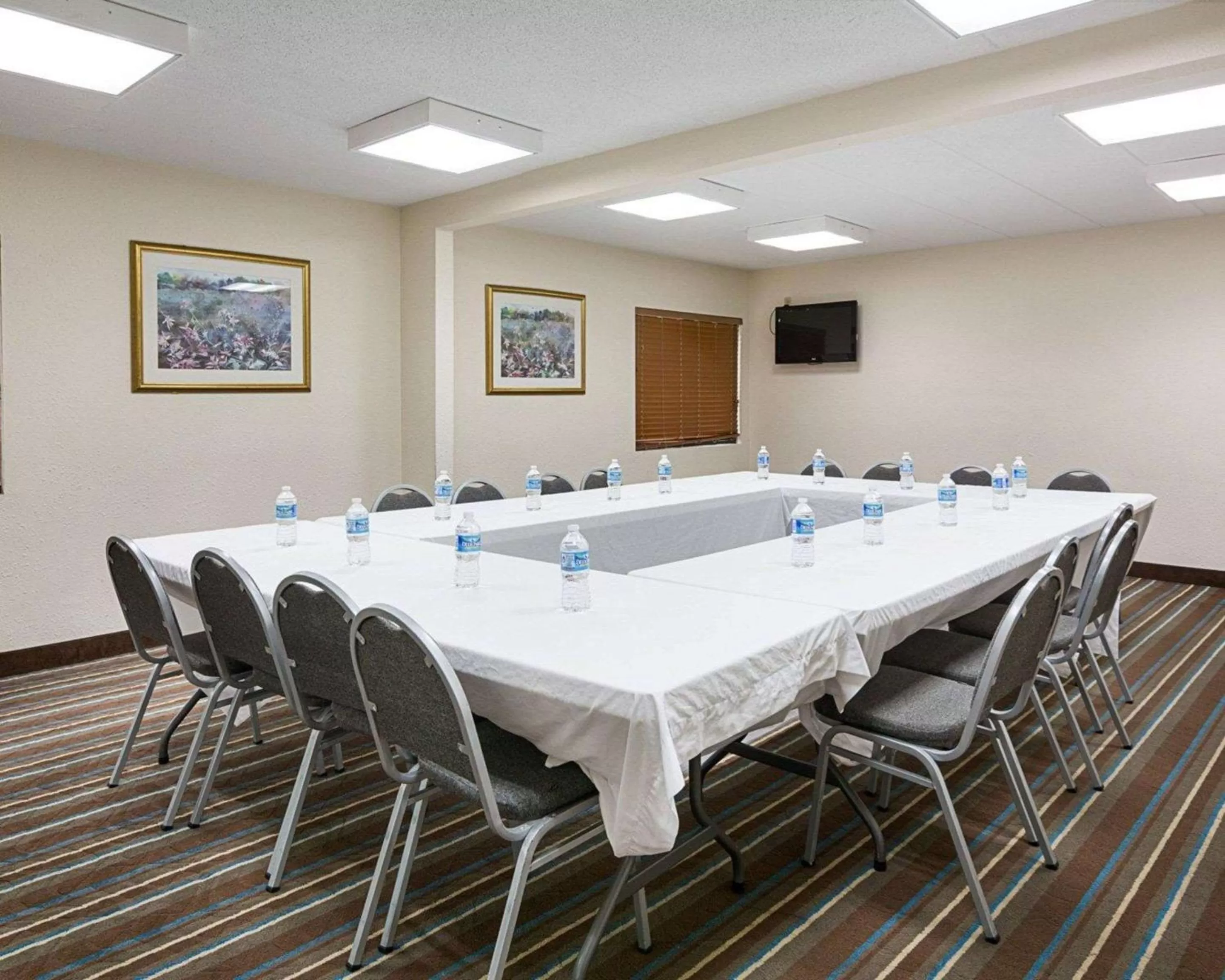 On site in Comfort Inn Oxon Hill