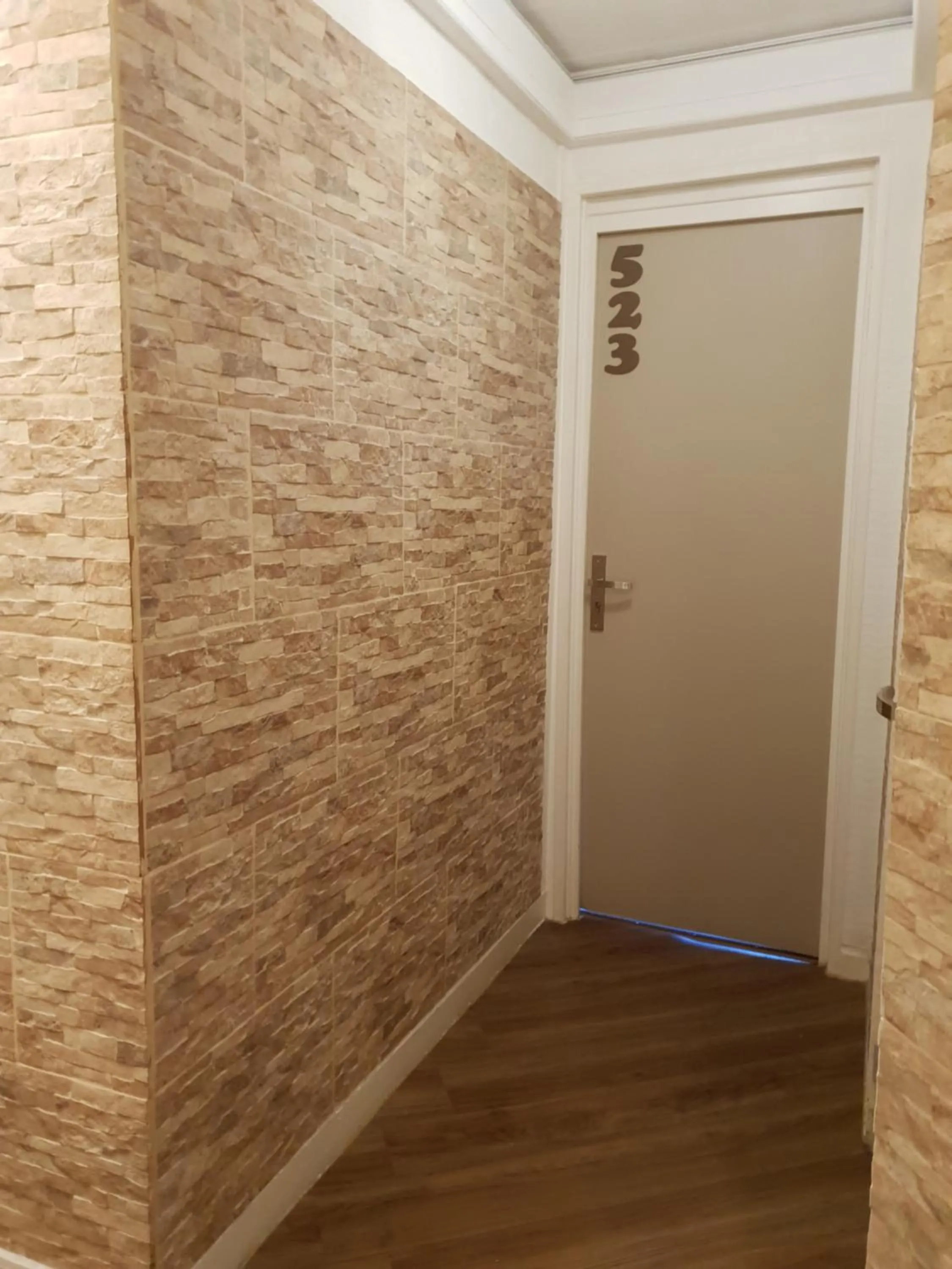 Property building in Le Napoleon