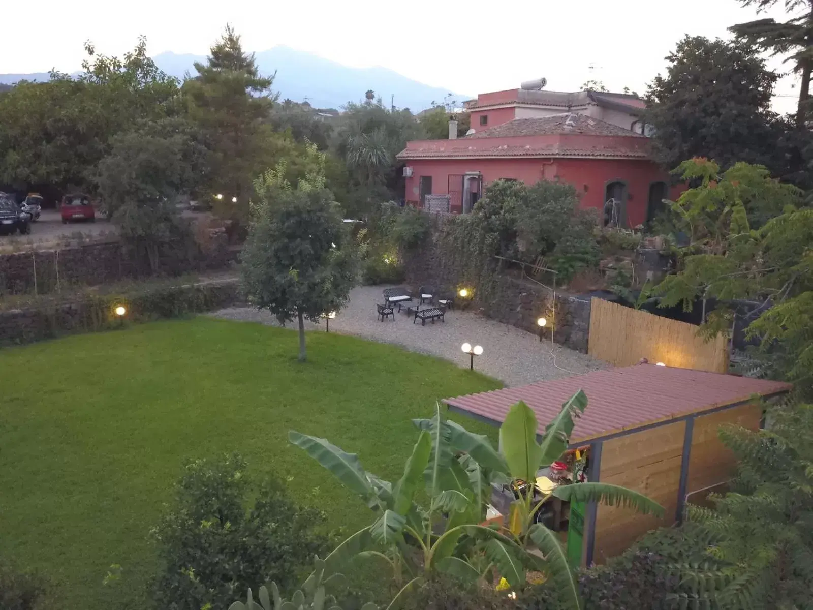 Garden view in B&B Villa Lidia
