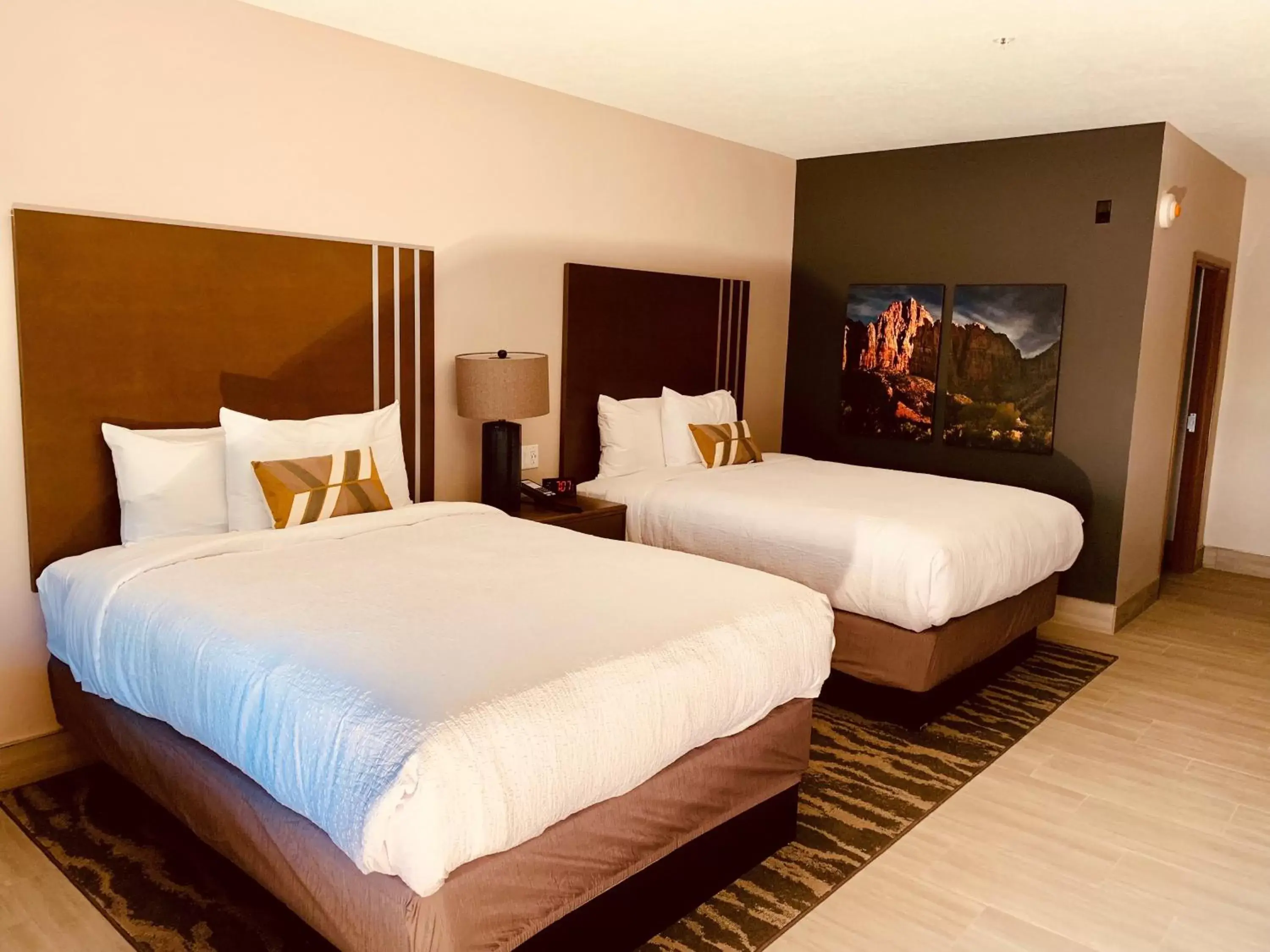 Bed in Zion Canyon Lodge Bed in Zion Canyon Lodge