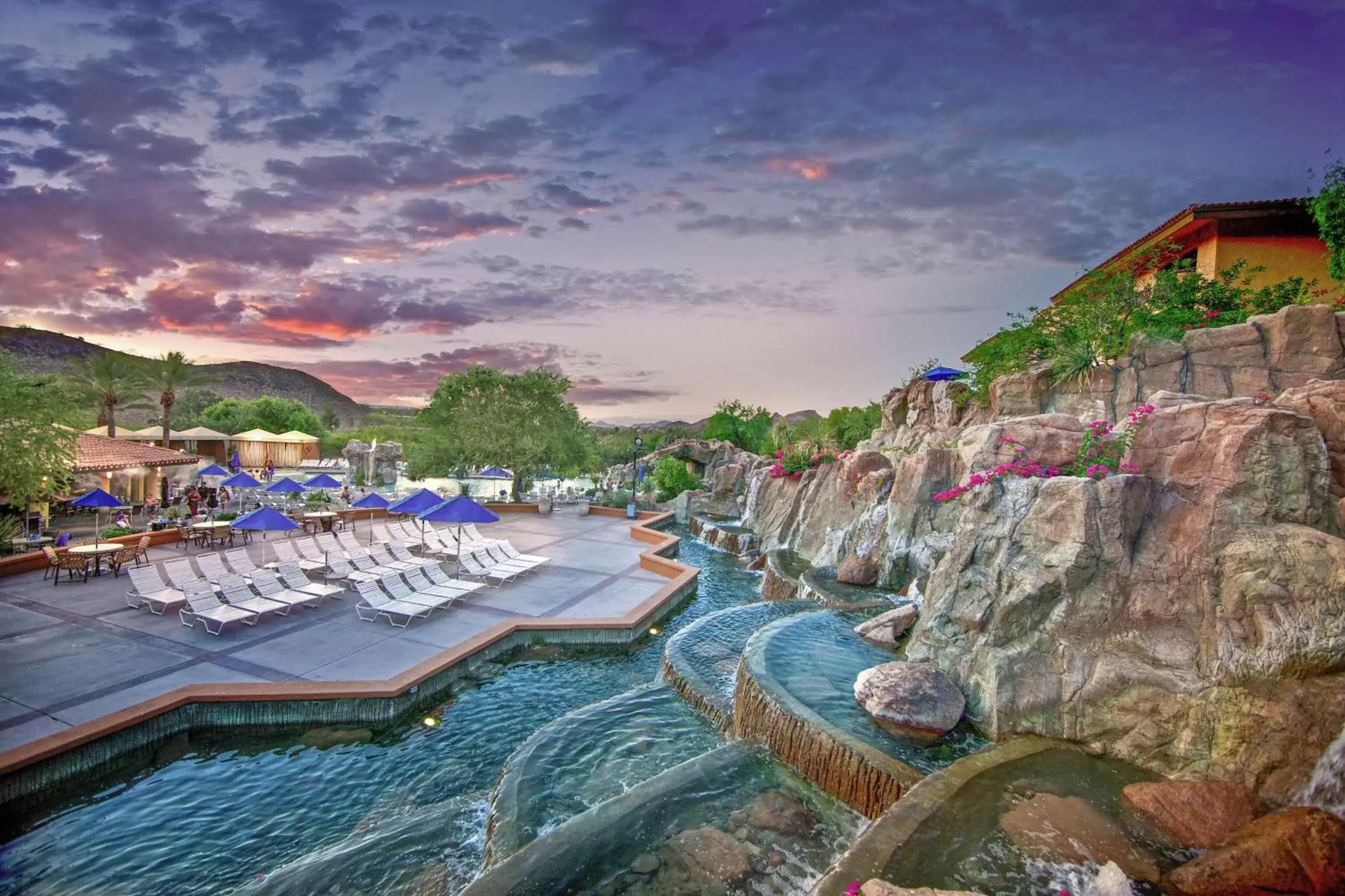 Pool View in Hilton Phoenix Tapatio Cliffs Resort